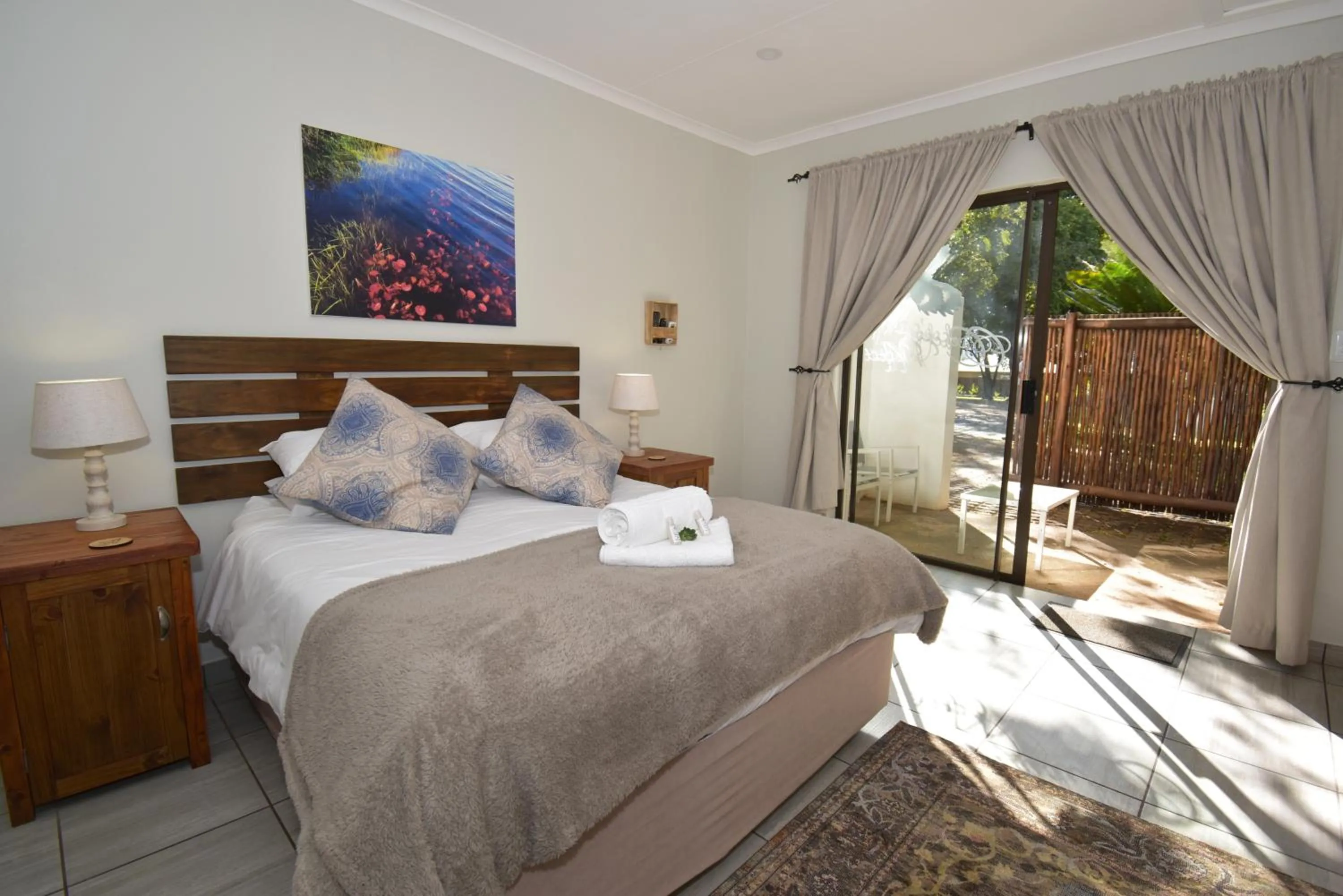 Bed in Cuckoos Nest Guest House
