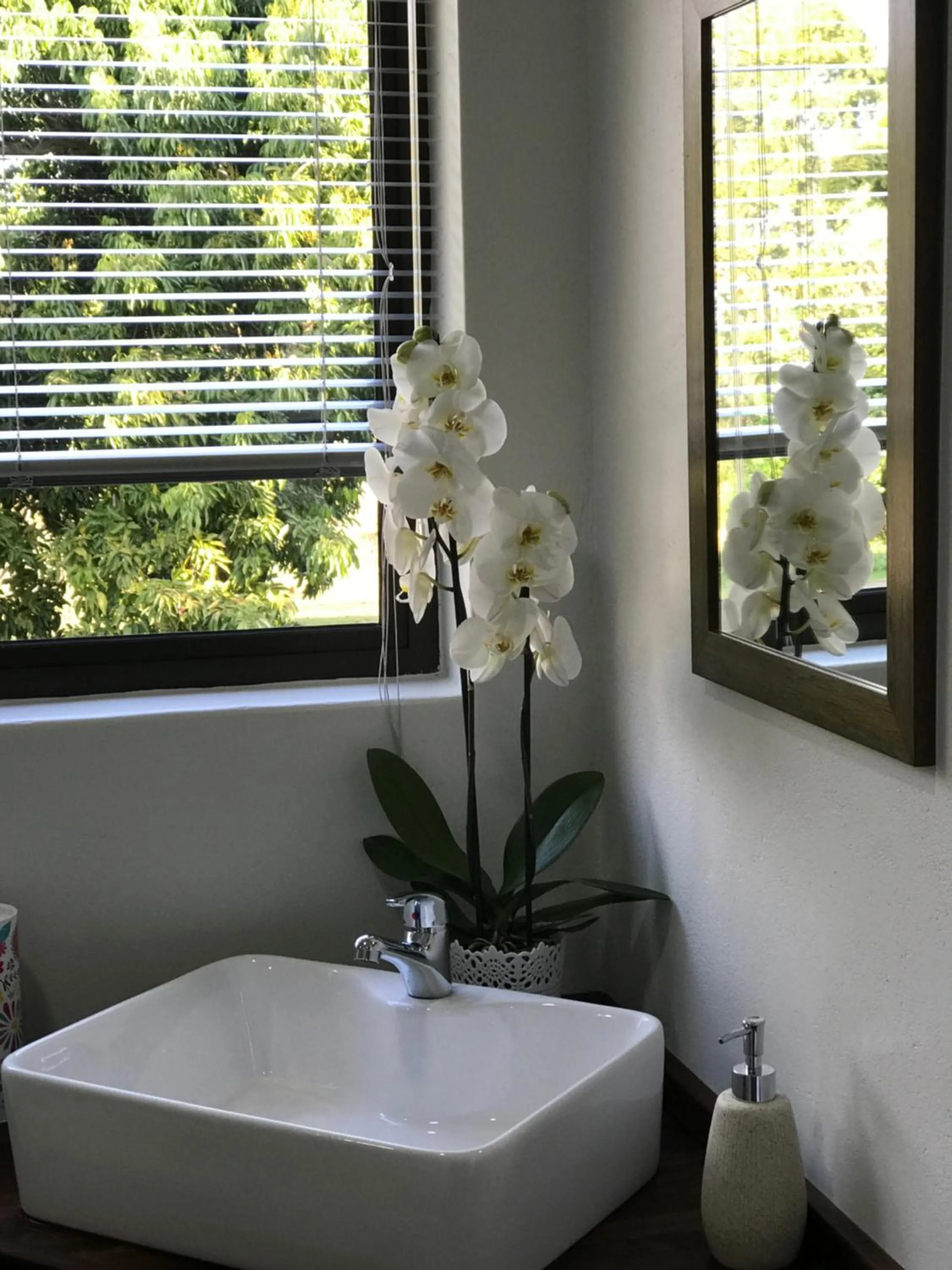 Decorative detail in Cuckoos Nest Guest House