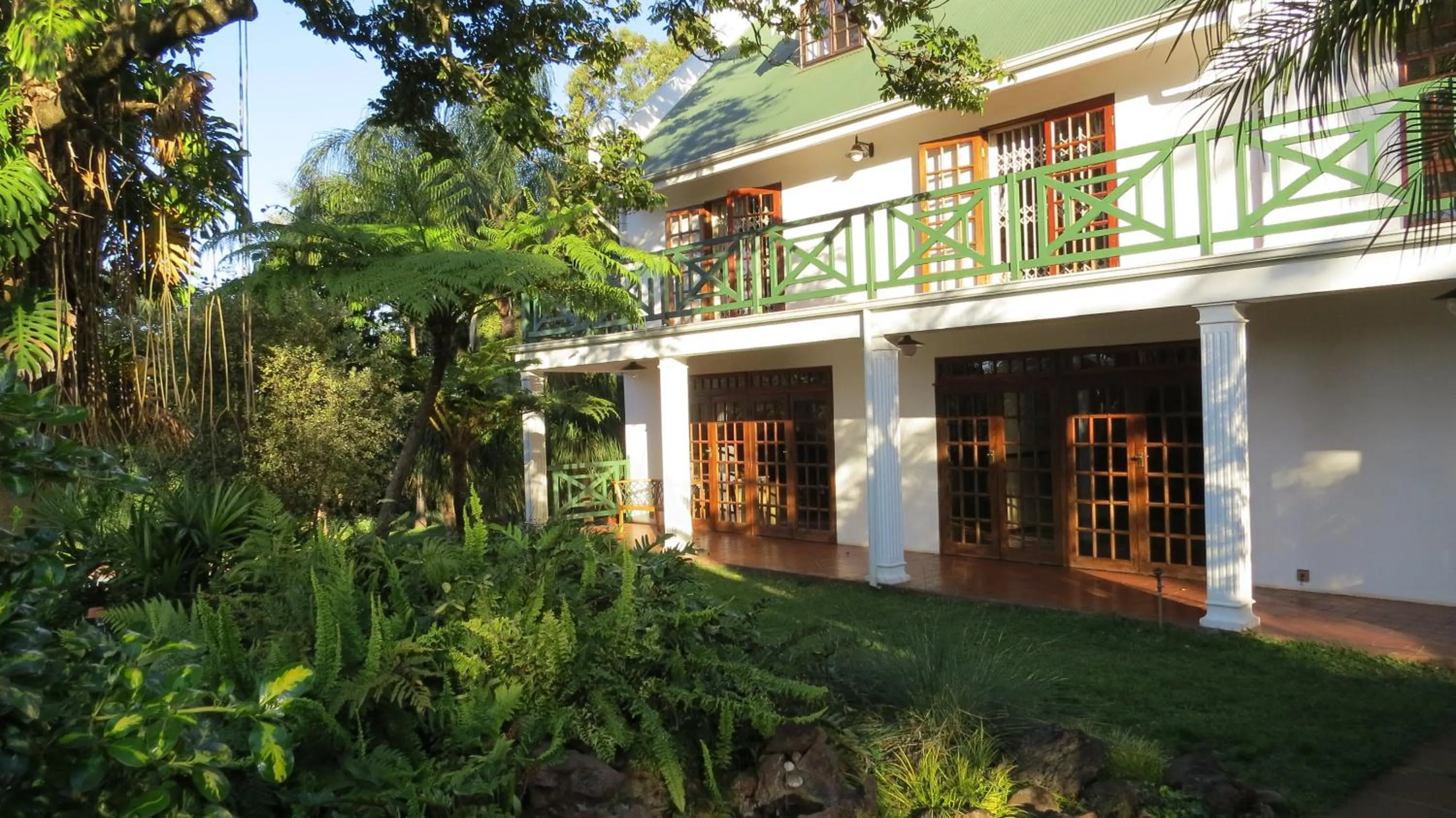 Facade/entrance in Cuckoos Nest Guest House
