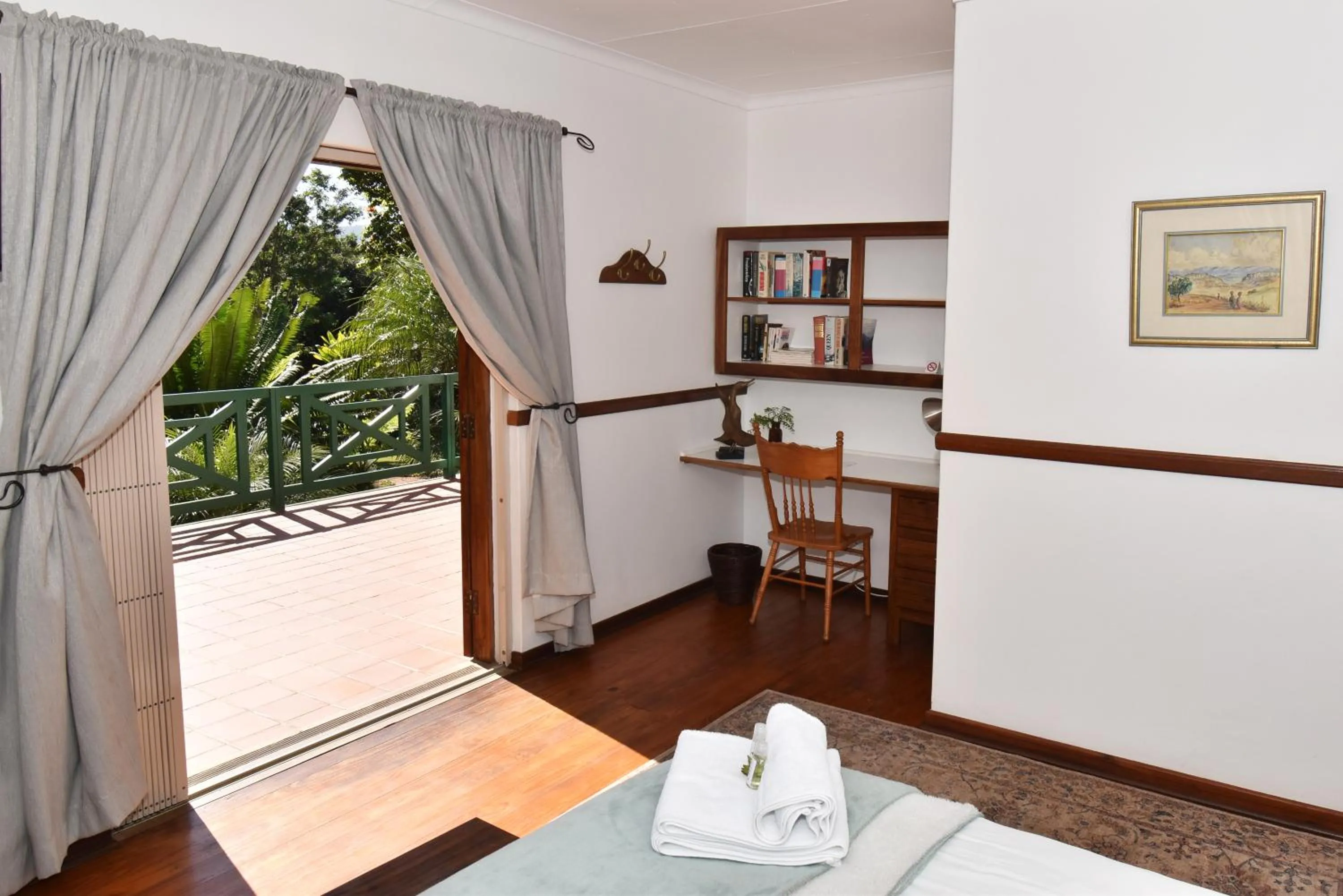 Bed in Cuckoos Nest Guest House