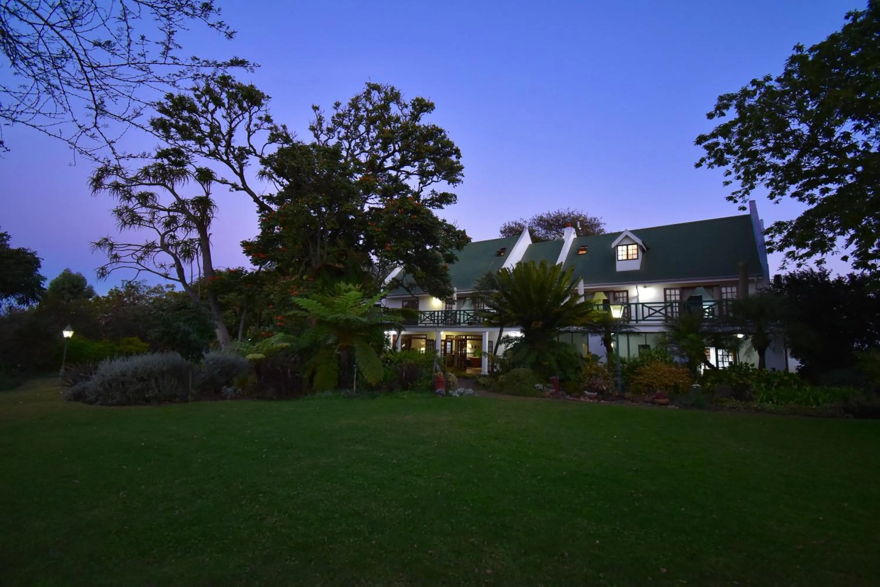 Property building in Cuckoos Nest Guest House
