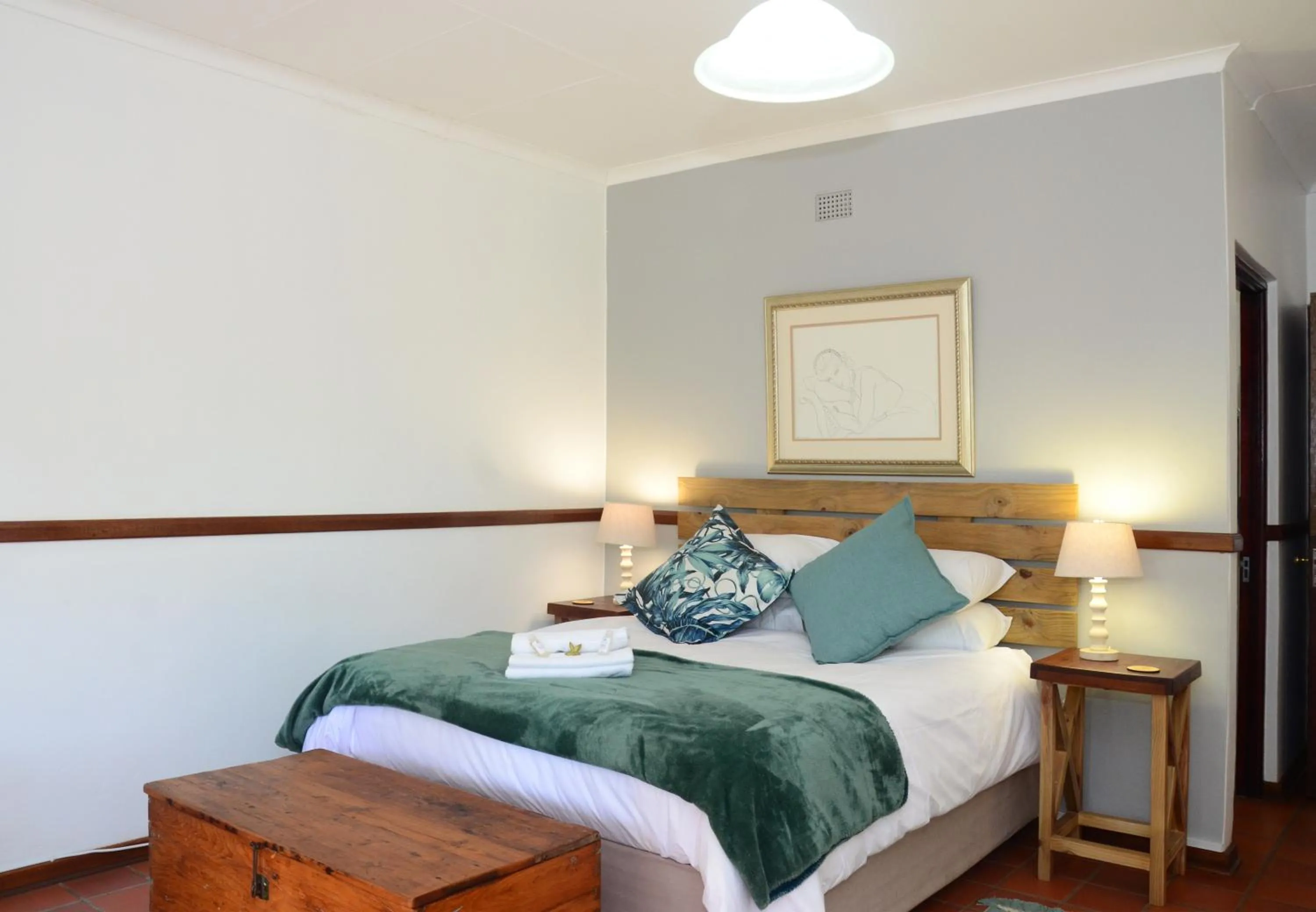 Bed in Cuckoos Nest Guest House