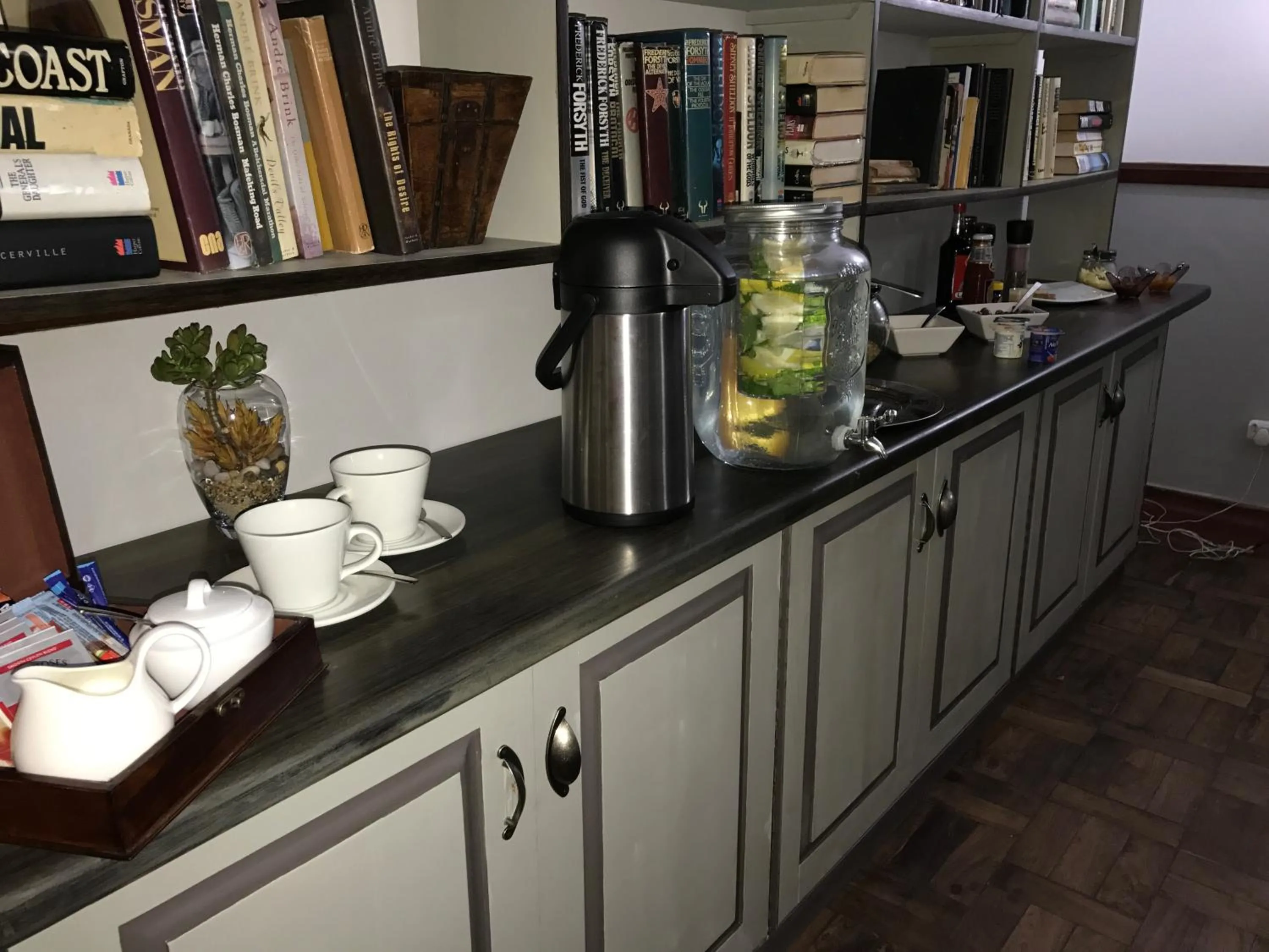 Food and drinks in Cuckoos Nest Guest House