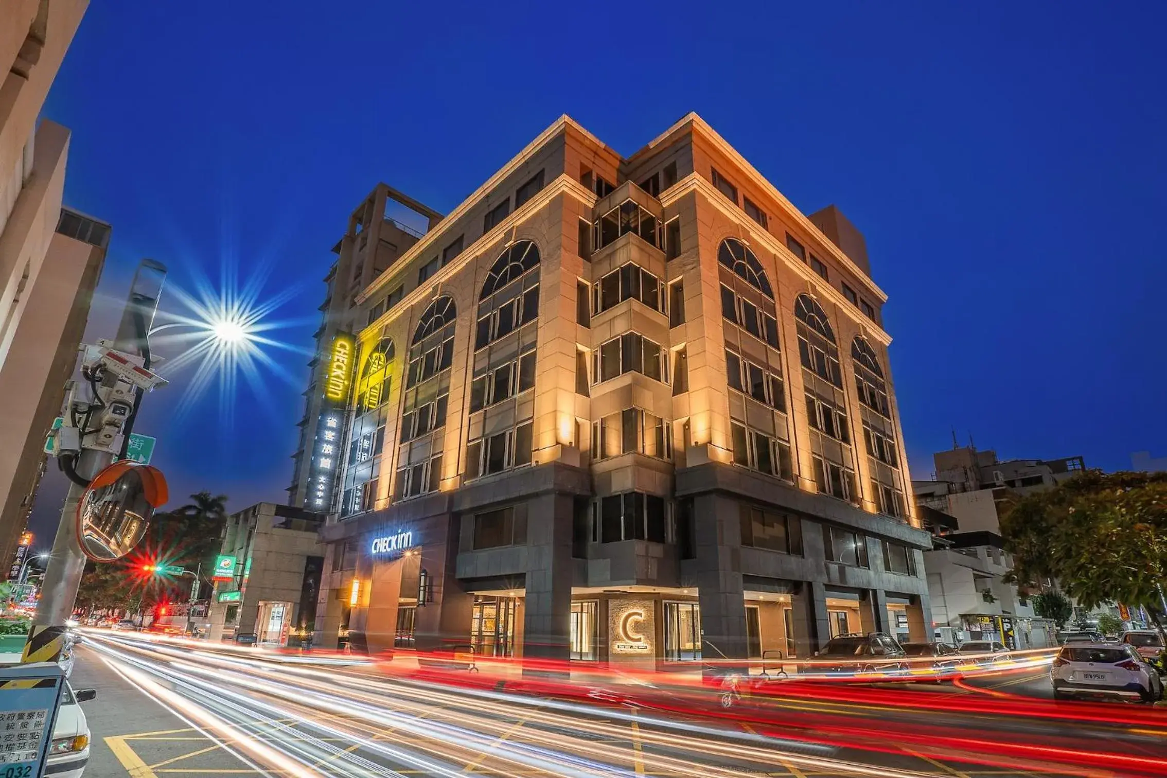 Property building in CHECK inn Taichung Wenxin Zhongqing Property building in CHECK inn Taichung Wenxin Zhongqing