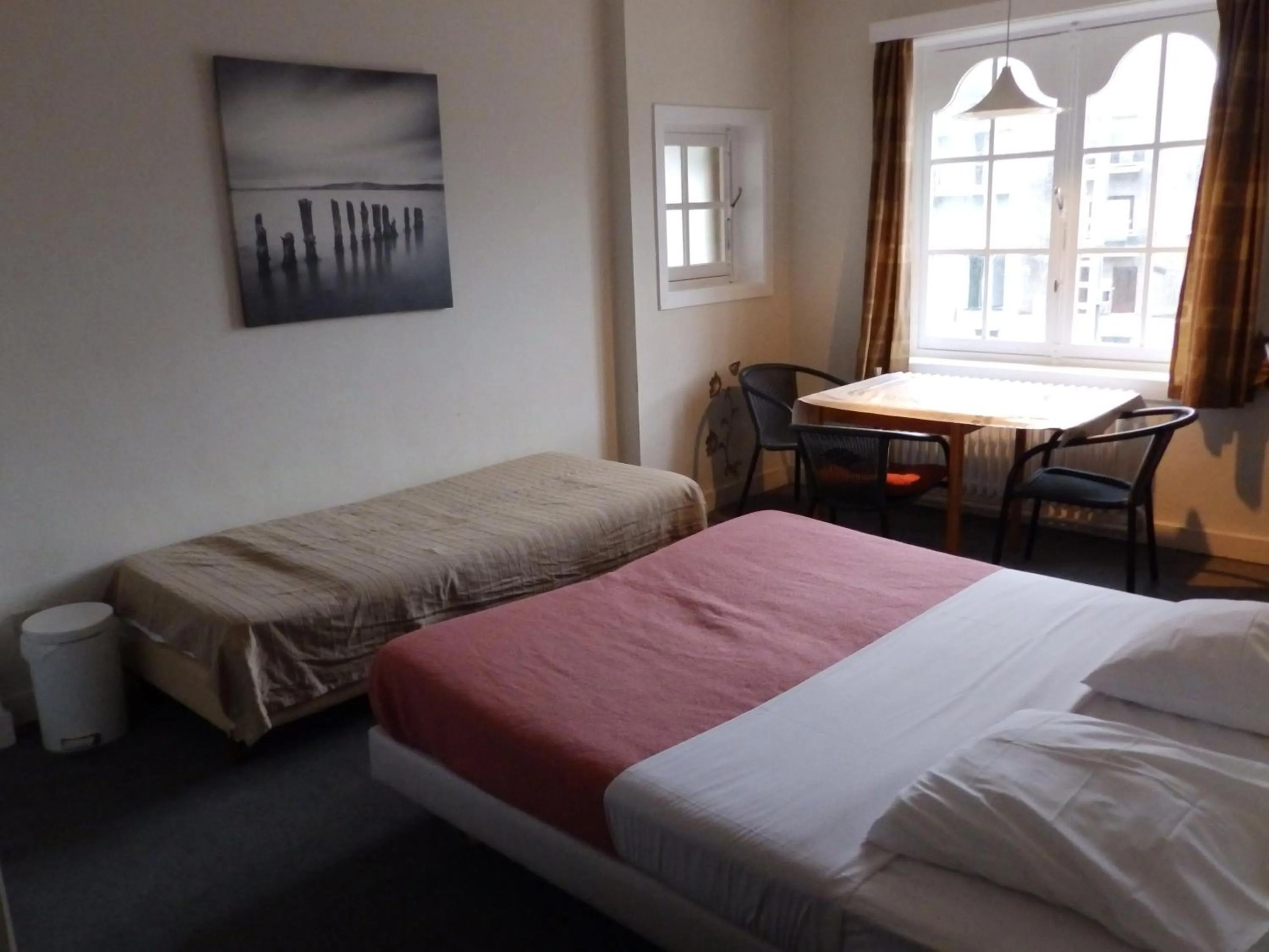 Photo of the whole room, Bed in Logies De Wandelaar