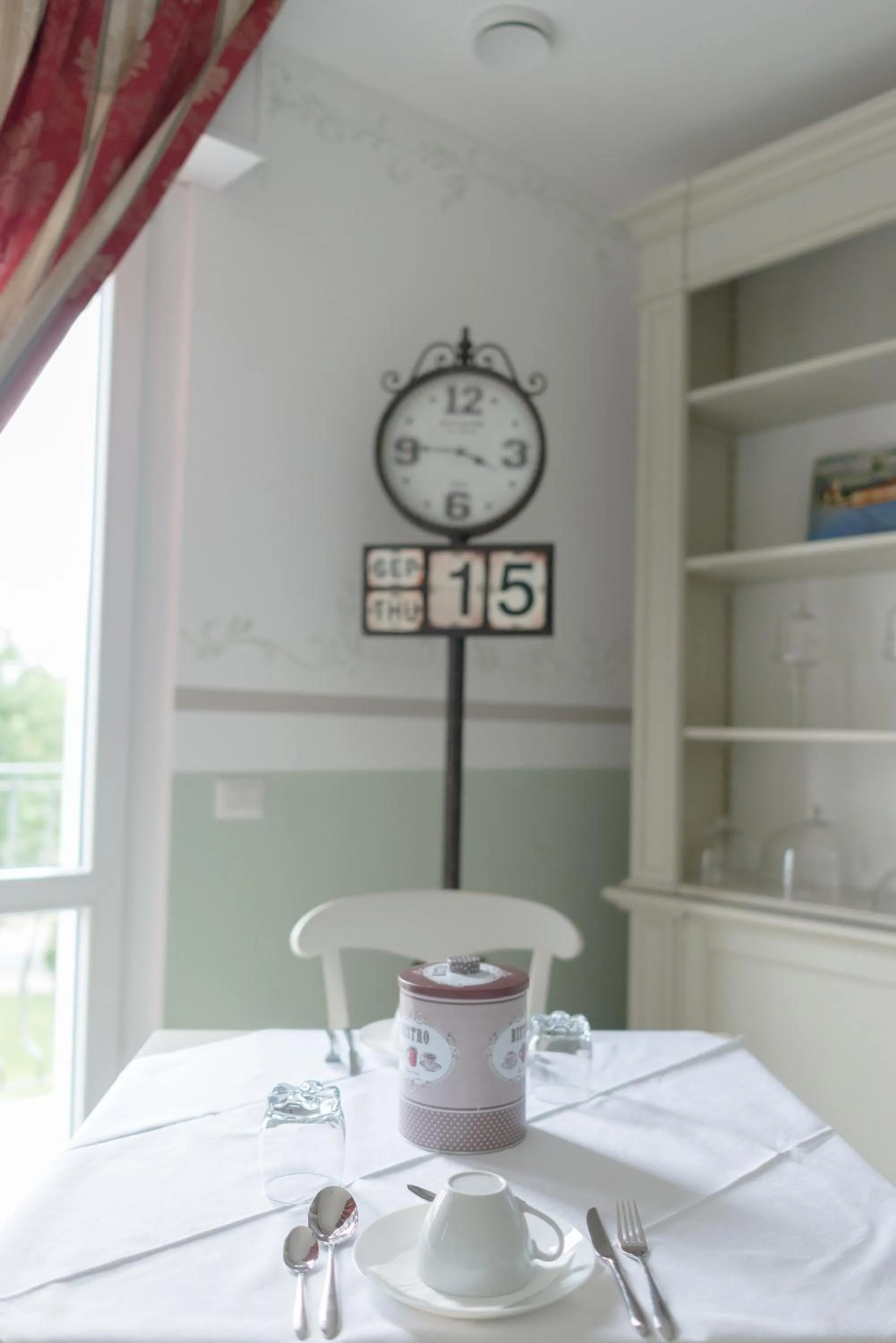 Communal lounge/ TV room in Gruppo Luxe Domus Vigevano