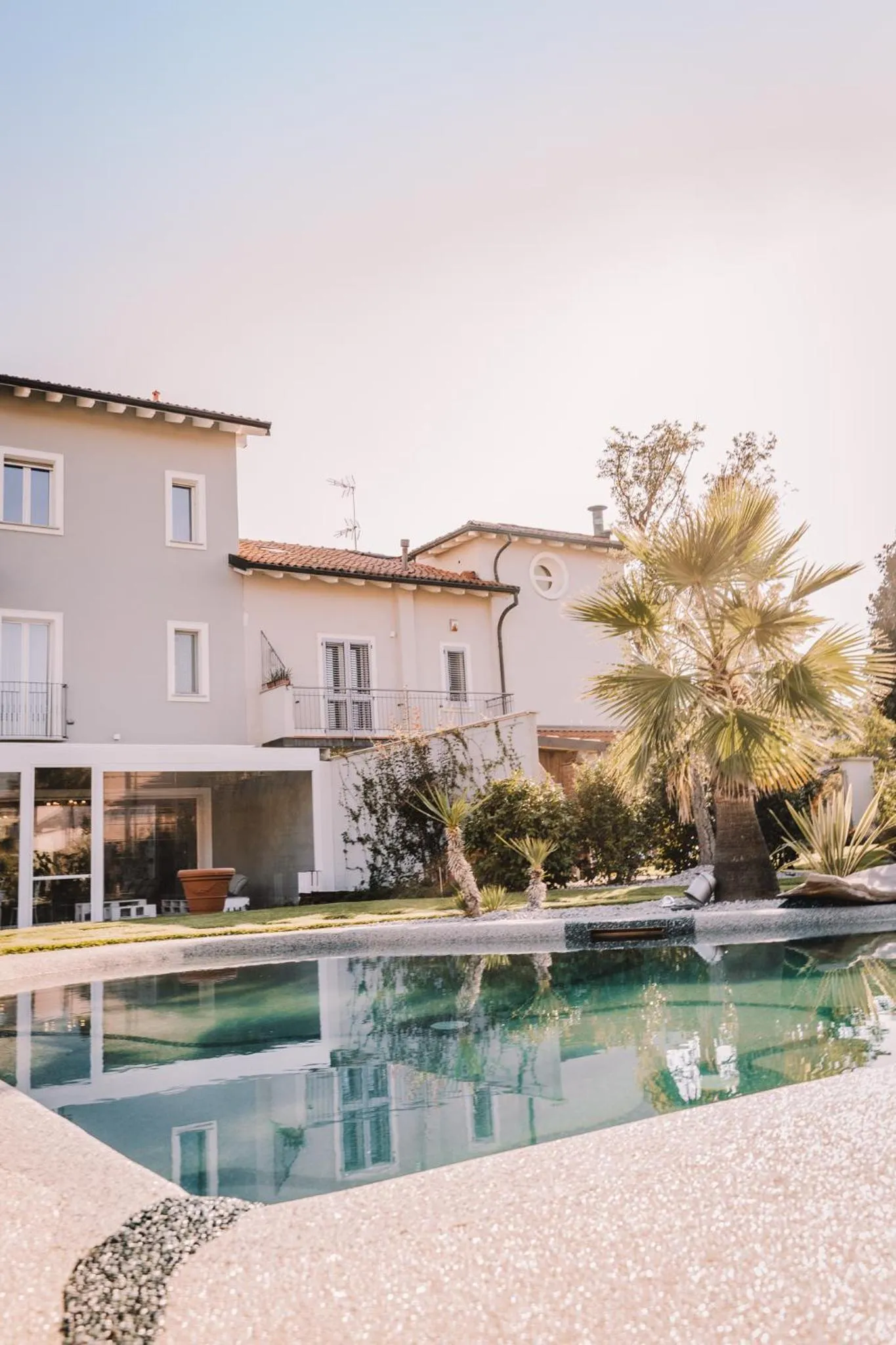 Swimming pool in Gruppo Luxe Domus Vigevano