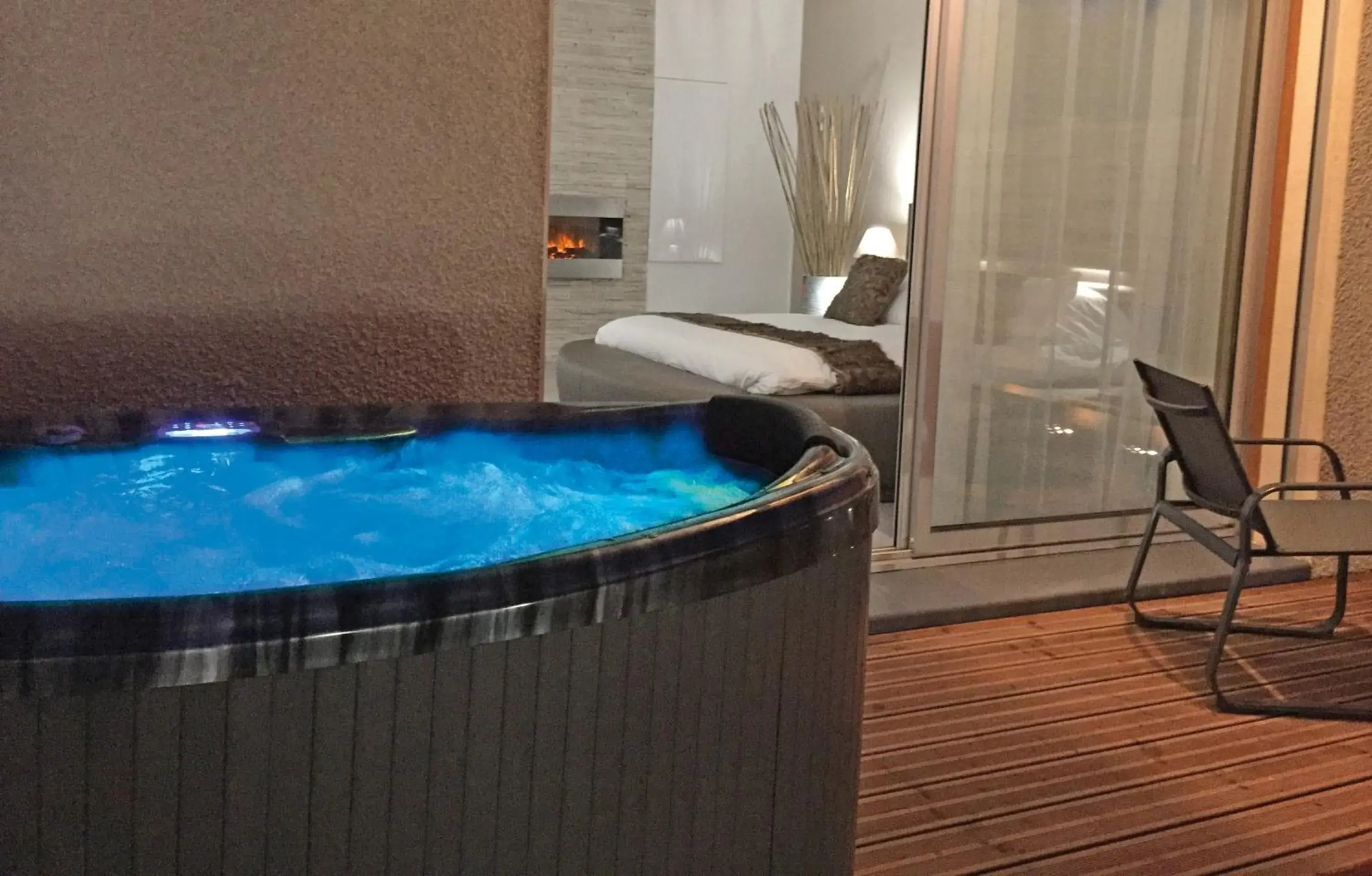 LOFT SPA - Côté château. LOFT SPA - Côté château.
