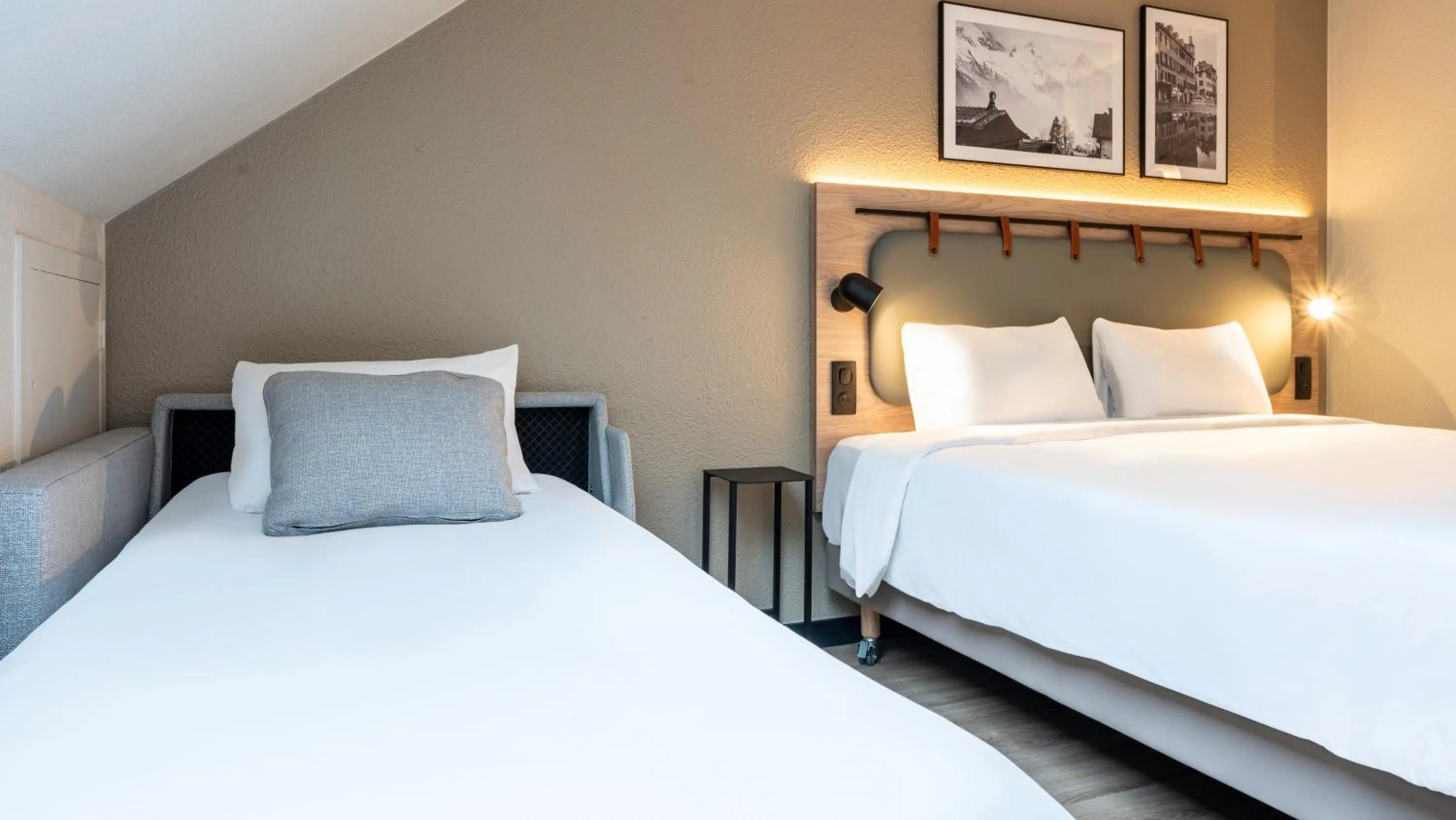 Photo of the whole room, Bed in Campanile NATURE - Aix Les Bains