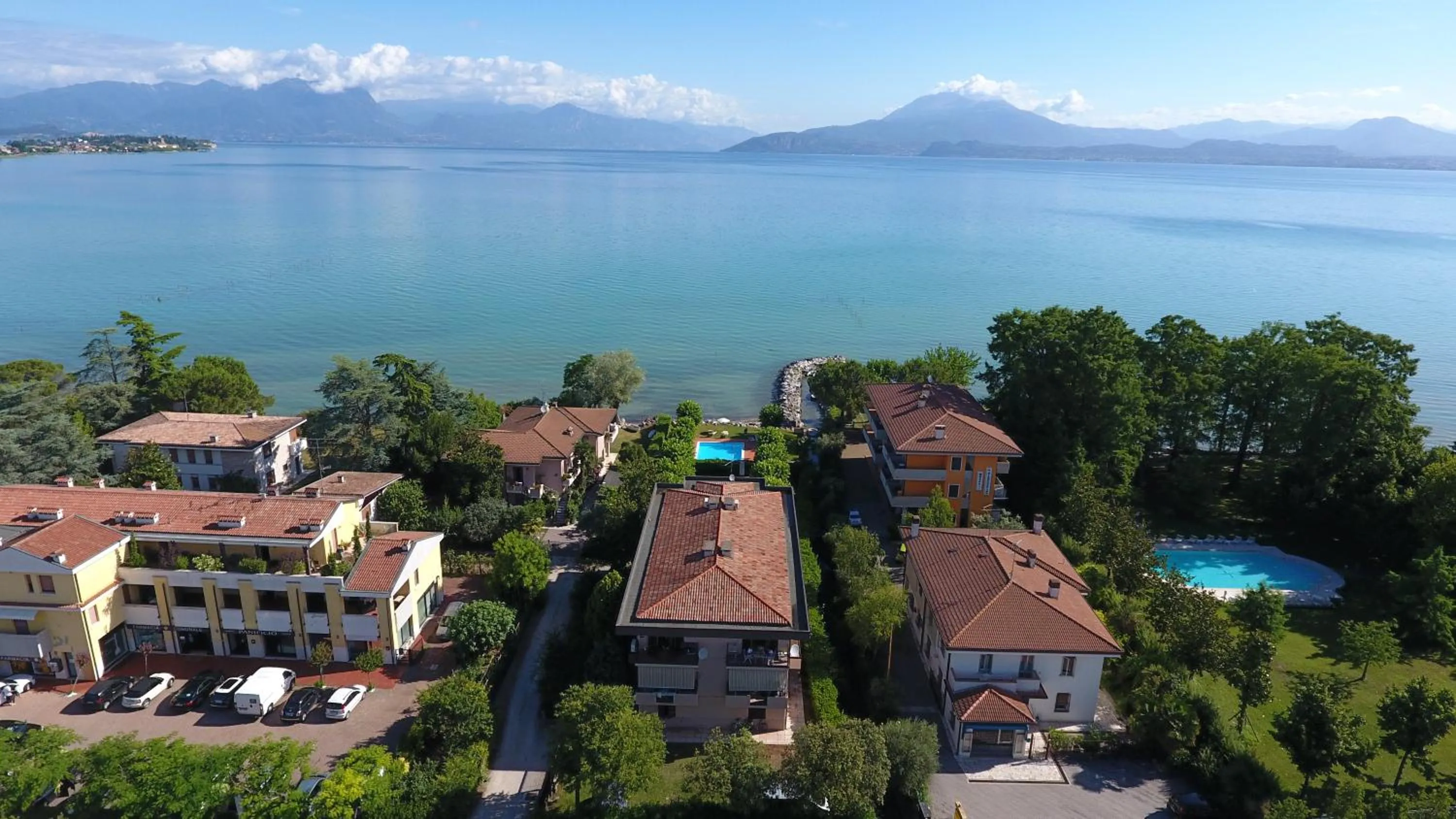Bird's eye view in Lugana 17