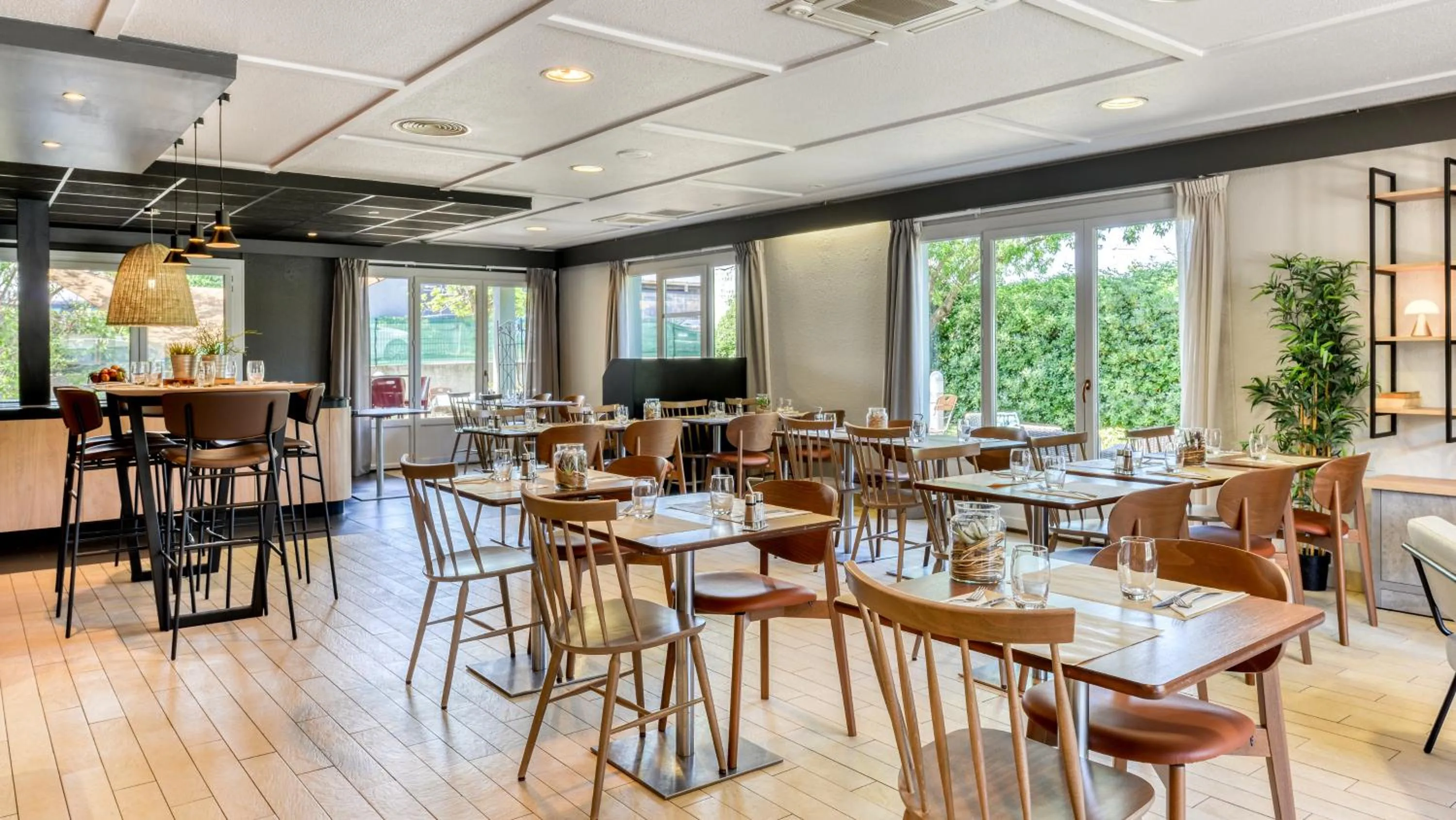 Restaurant/places to eat in Campanile NATURE - Besançon Ouest Chateaufarine