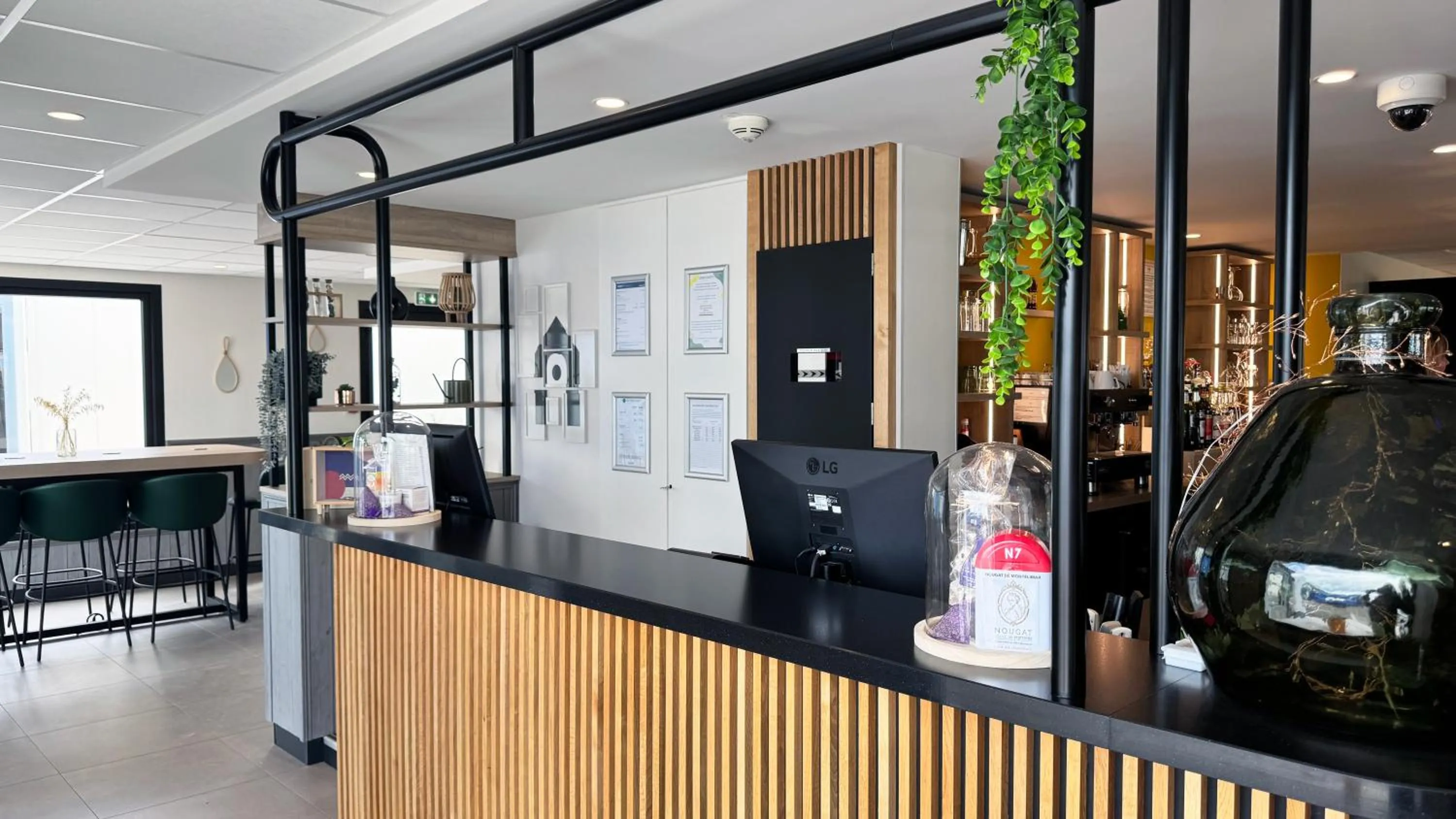 Facade/entrance in Campanile Bollène A7