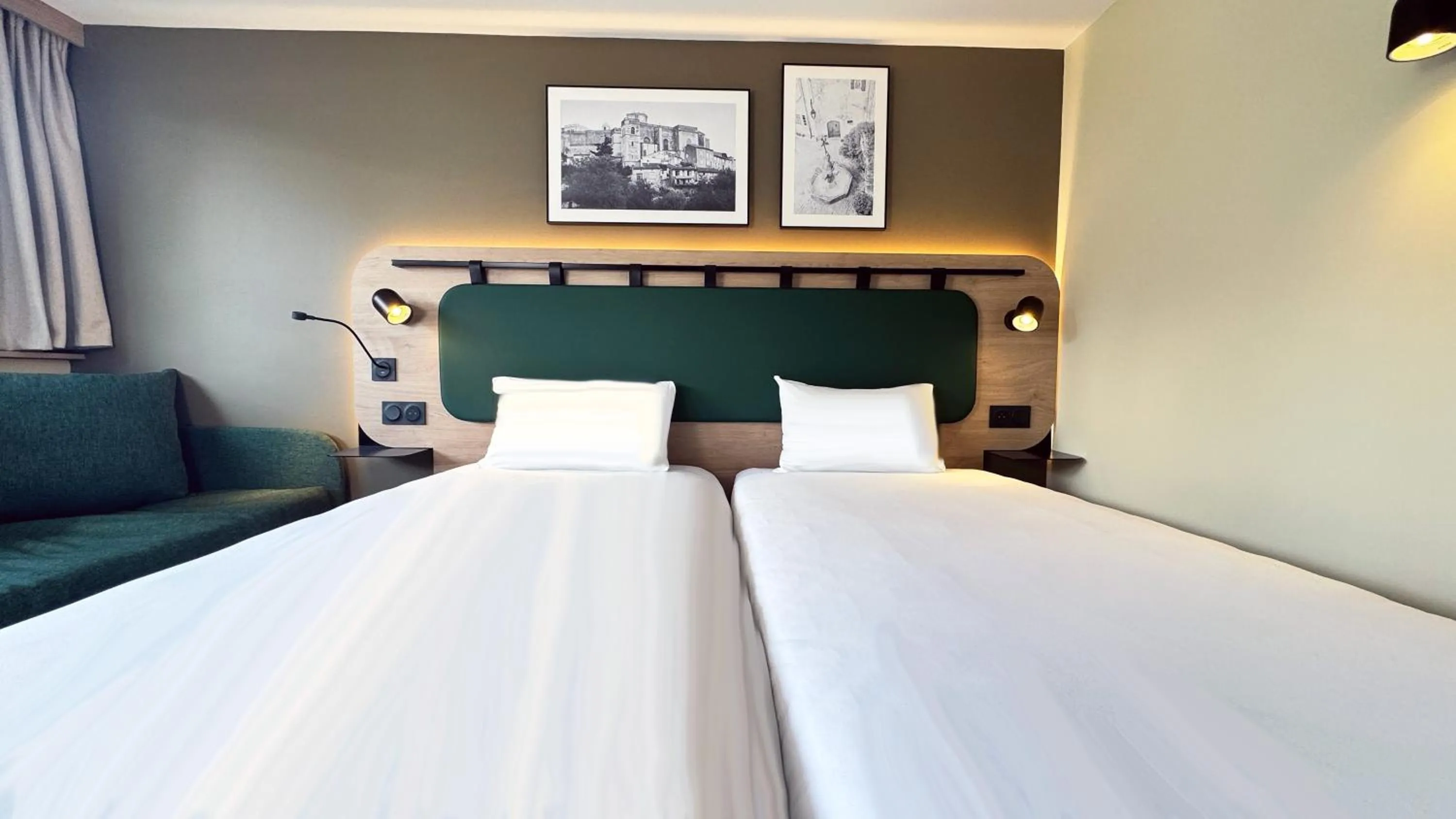 Bed in Campanile Bollène A7