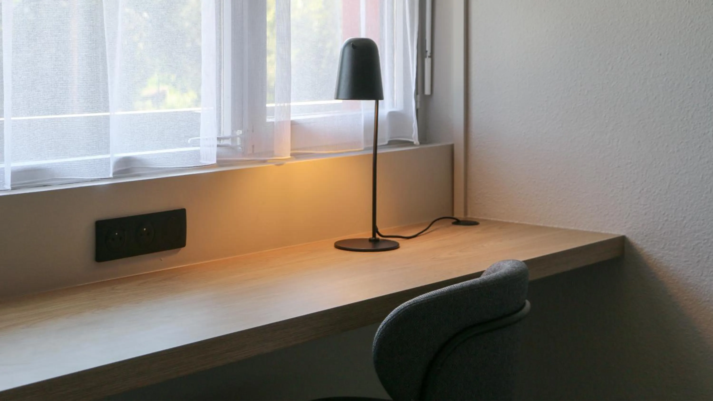 Seating area in Campanile NATURE - Bordeaux Est Artigues