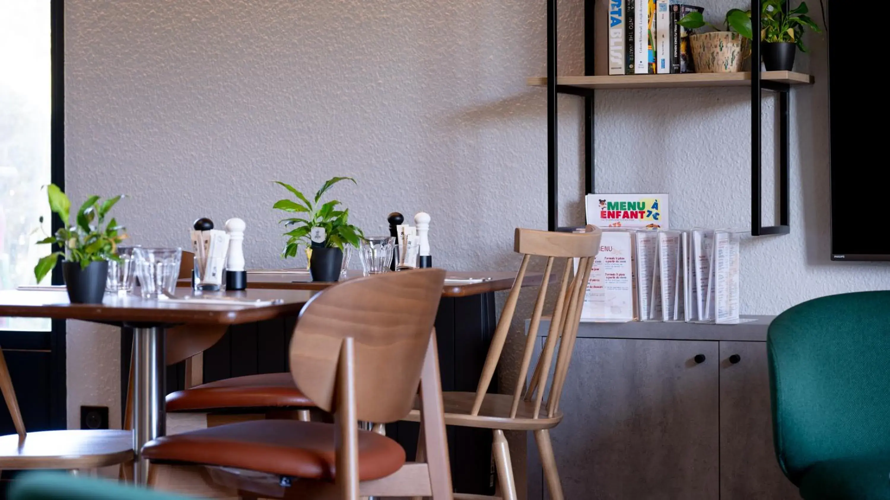 Restaurant/places to eat in Campanile NATURE - Bordeaux Sud Gradignan Talence Restaurant/places to eat in Campanile NATURE - Bordeaux Sud Gradignan Talence