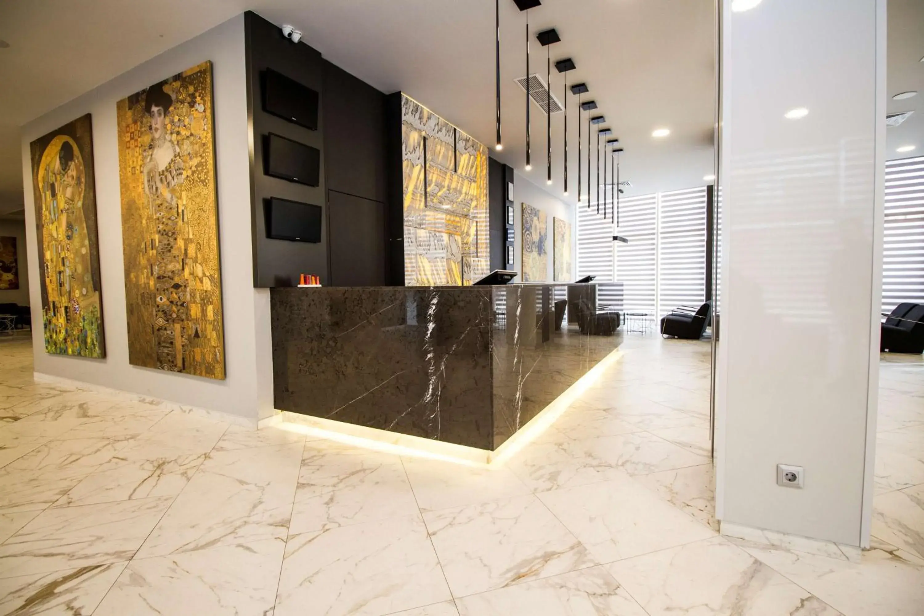 Lobby or reception in Best Western PLUS Premium Inn Lobby or reception in Best Western PLUS Premium Inn