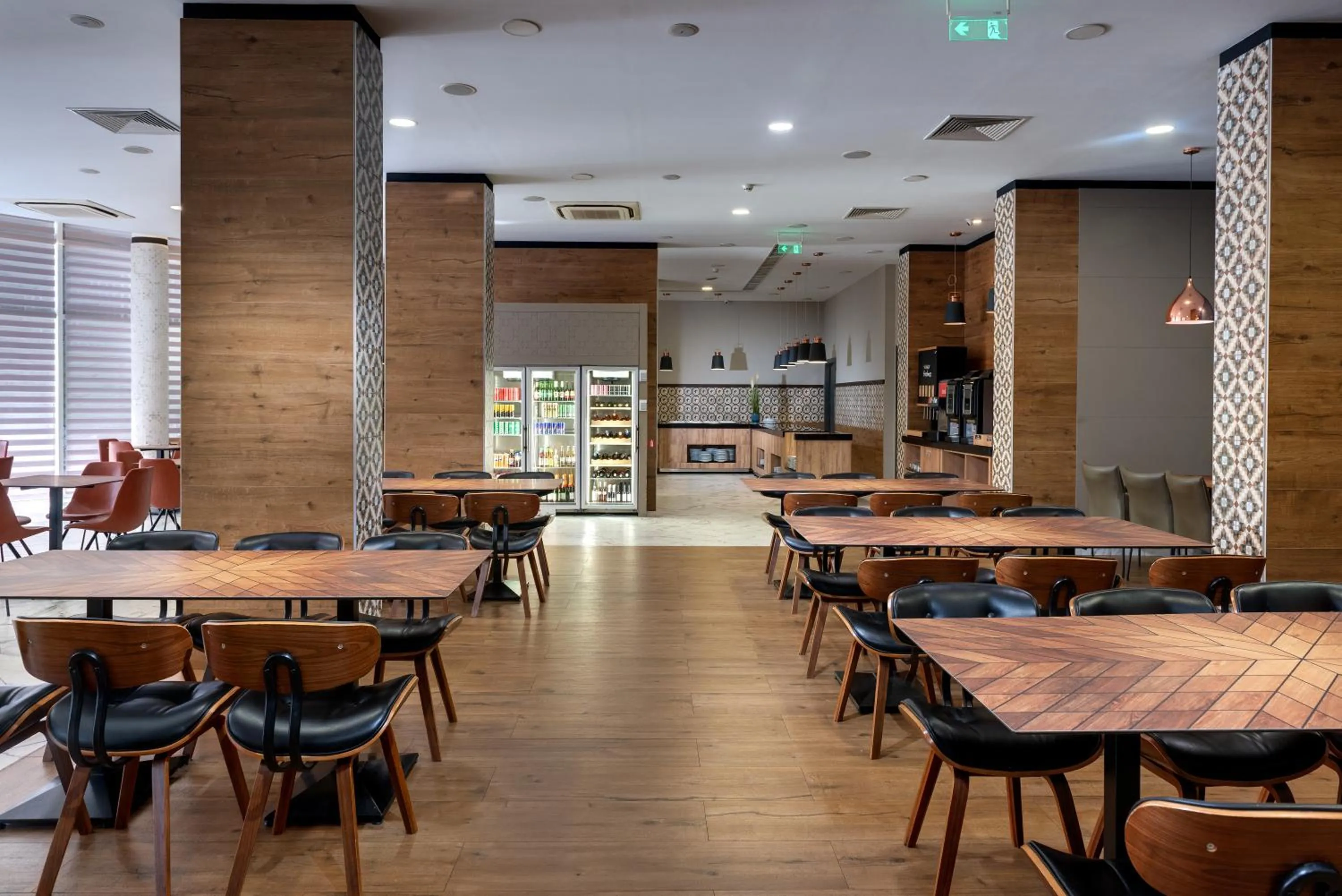 Restaurant/places to eat in Best Western PLUS Premium Inn