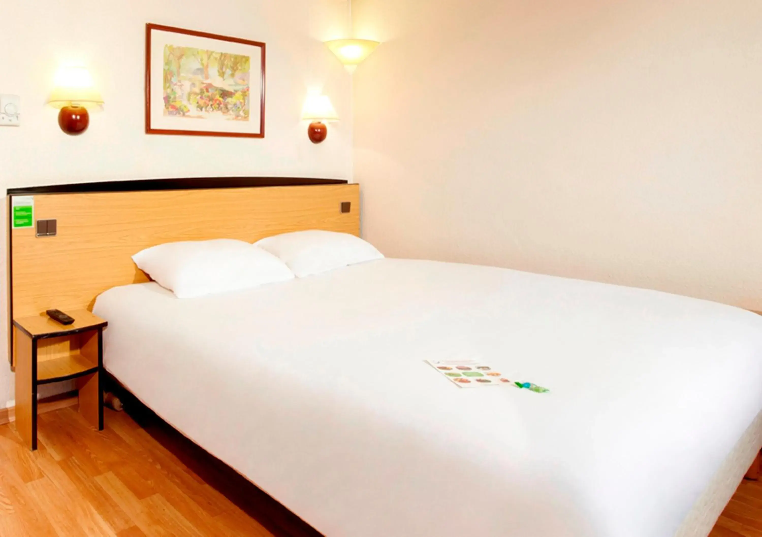 Bed in Campanile Colmar - Parc des Expositions Bed in Campanile Colmar - Parc des Expositions
