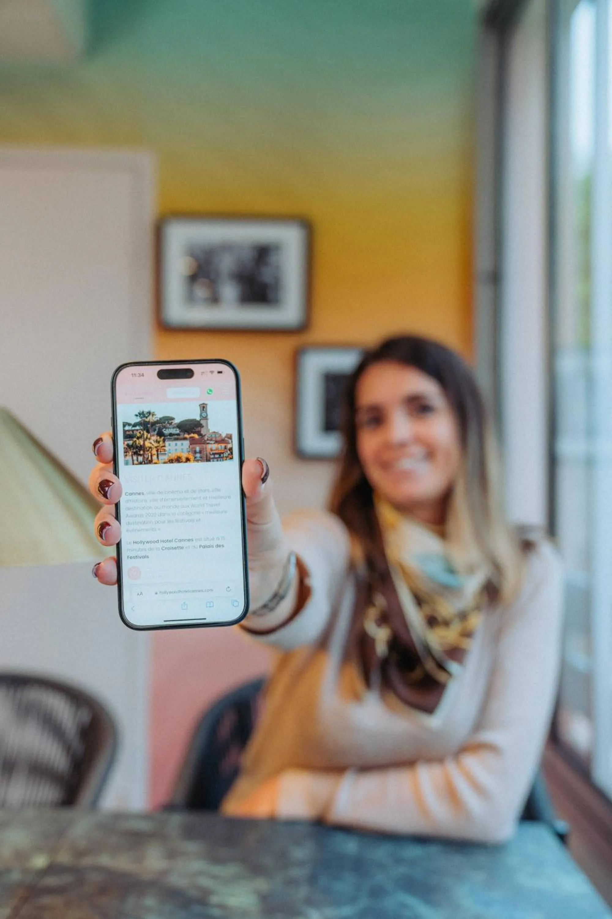 Seating area in Kyriad Cannes - Mandelieu