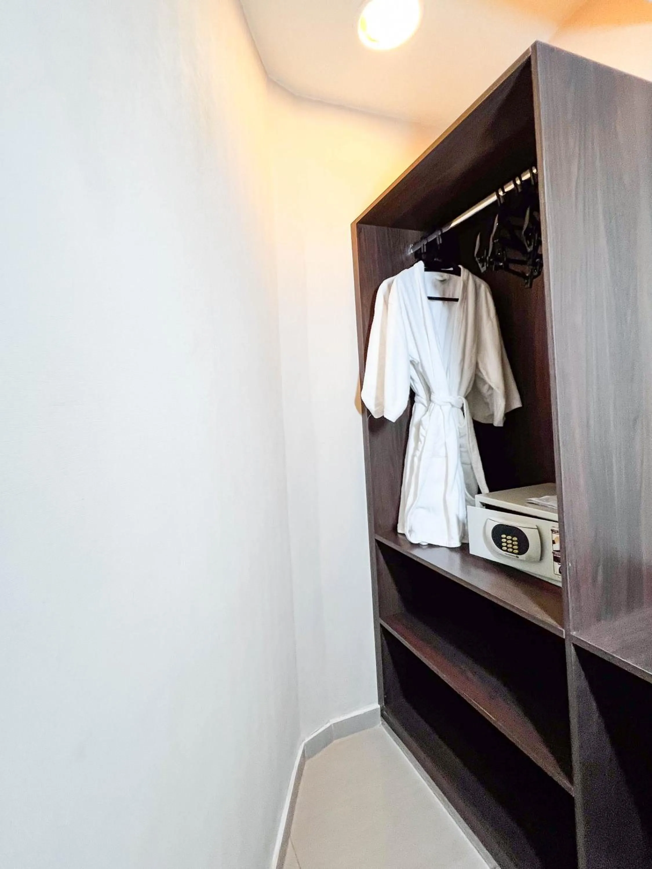 safe in Royal Center Hotel Lourdes