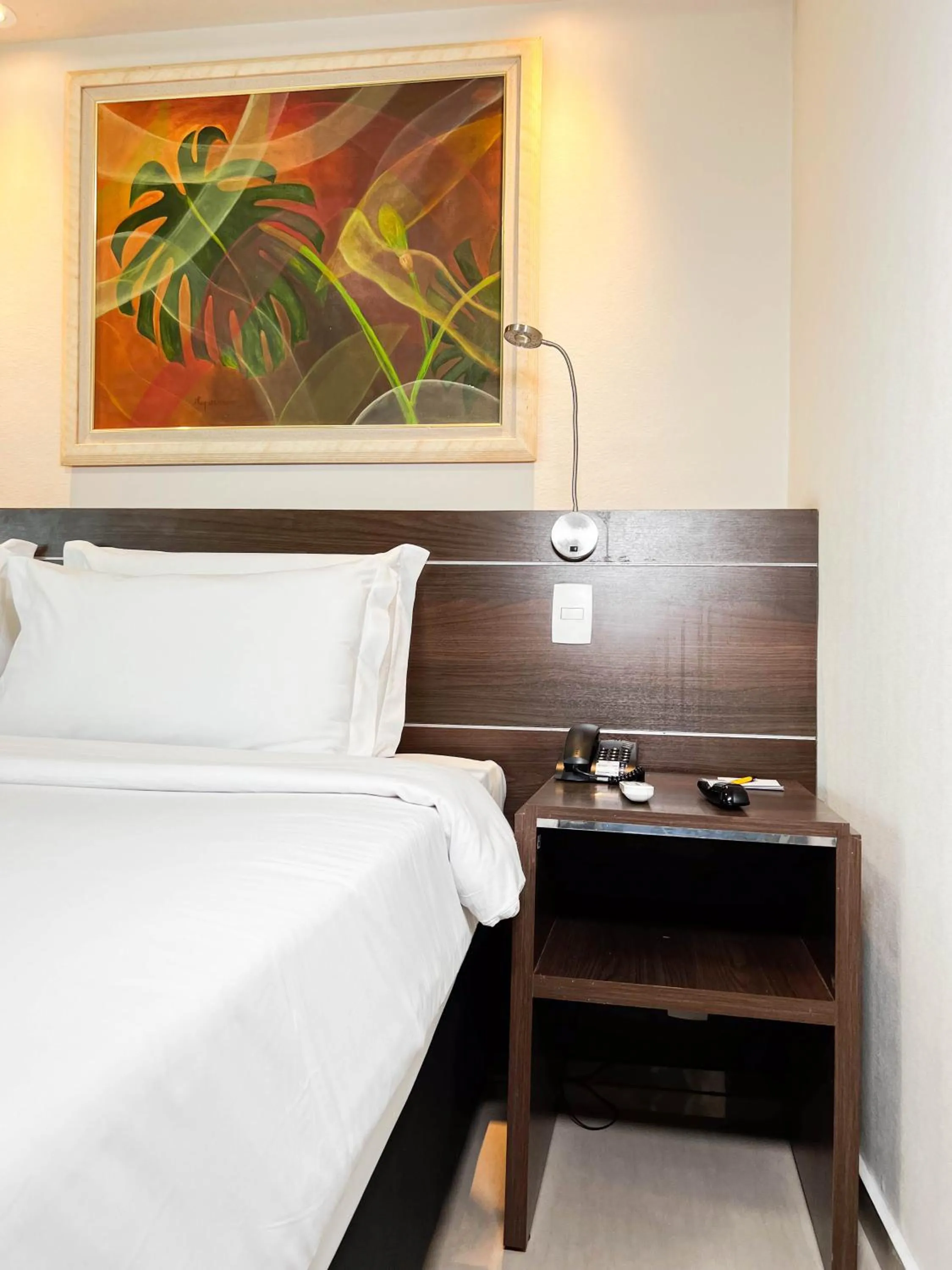 Bed in Royal Center Hotel Lourdes