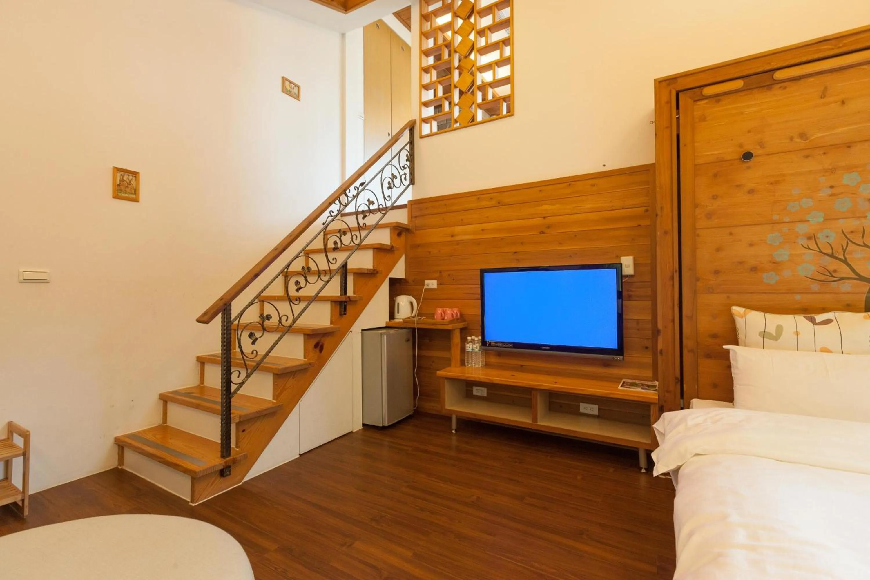 Living room, Bed in Upon The Hill