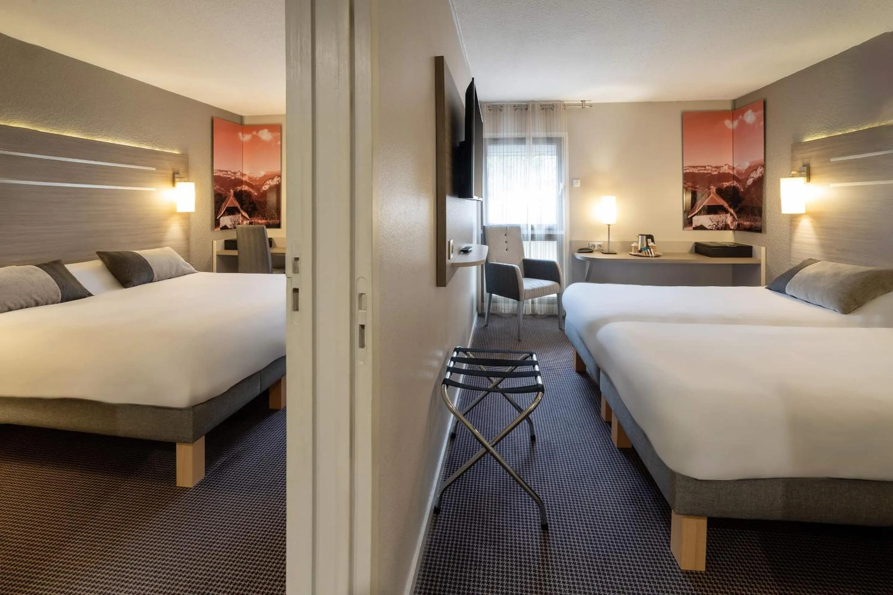 Bed in Best Western Voiron Centre