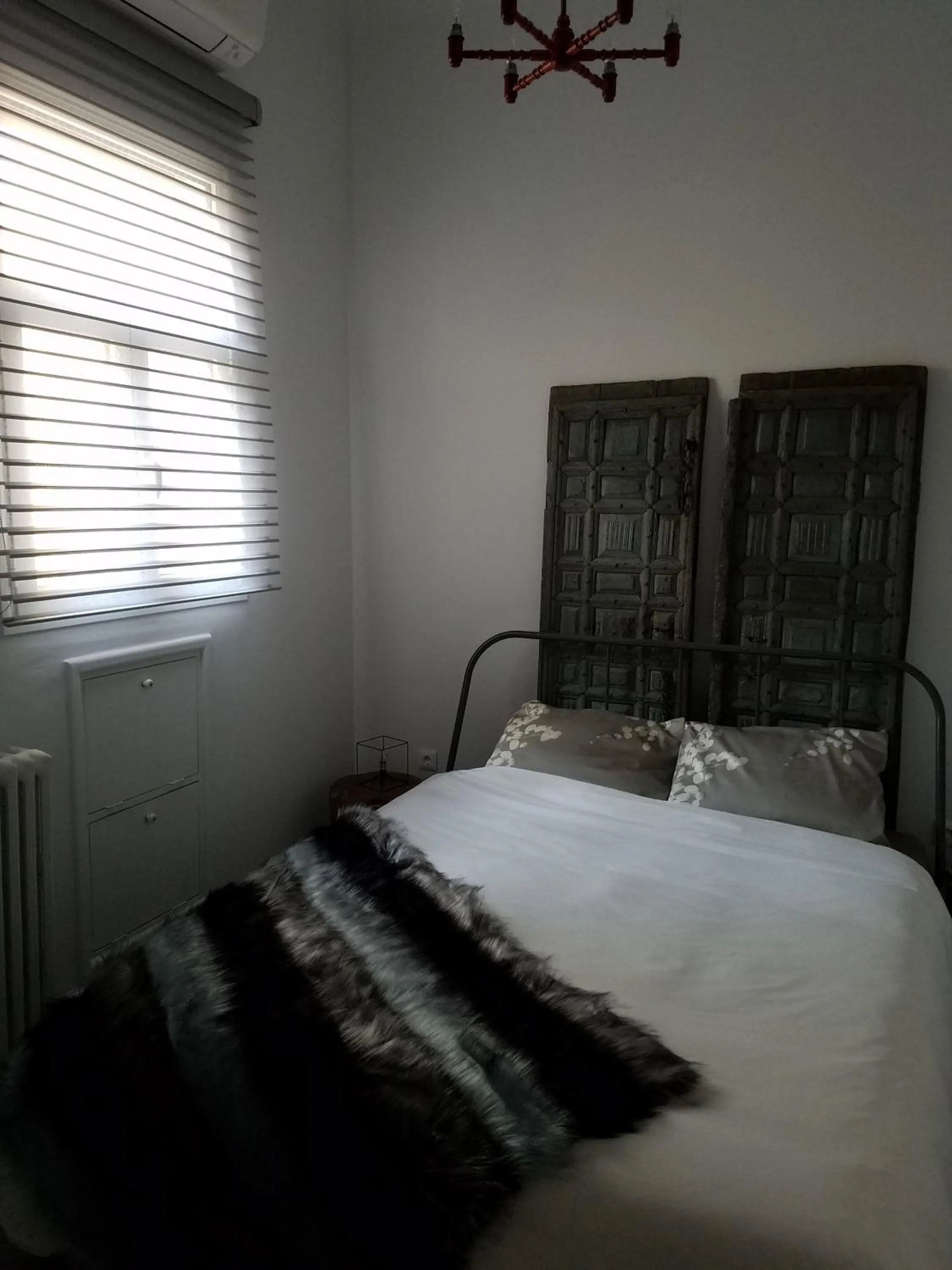 Bedroom, Bed in Kolonaki Deco Apartment