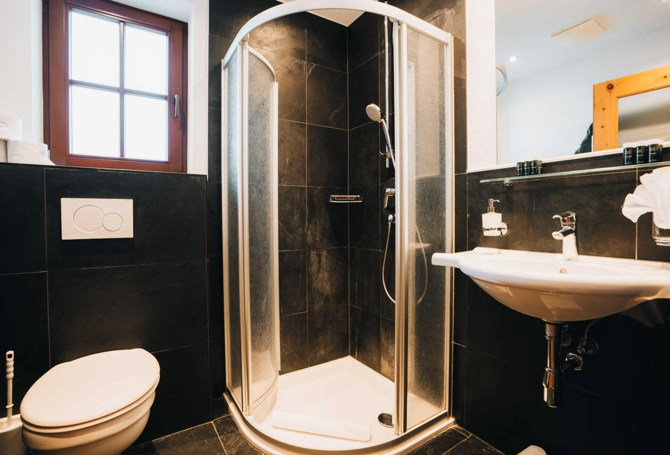 Shower in Grünwald Resort Sölden