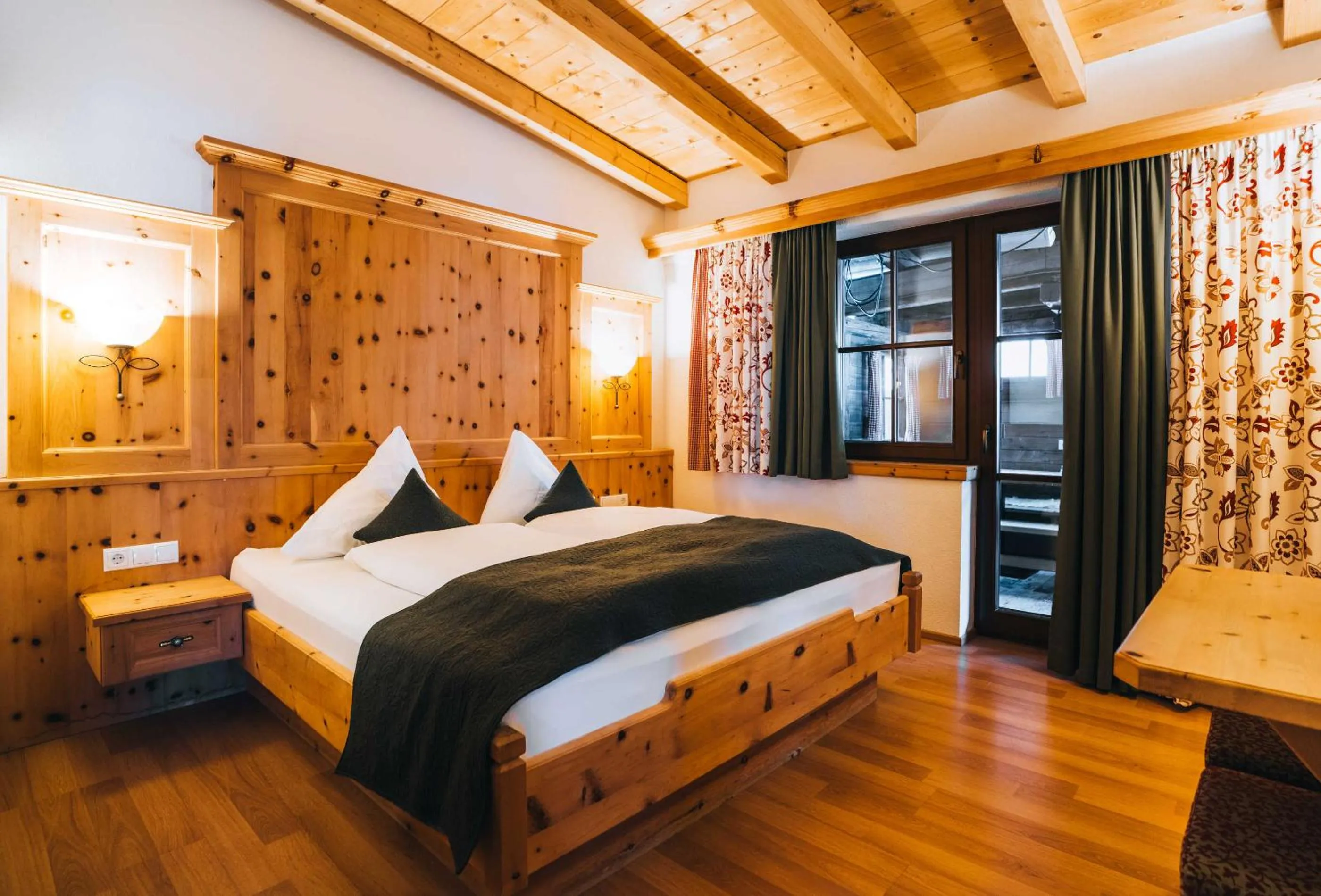 Bed in Grünwald Resort Sölden
