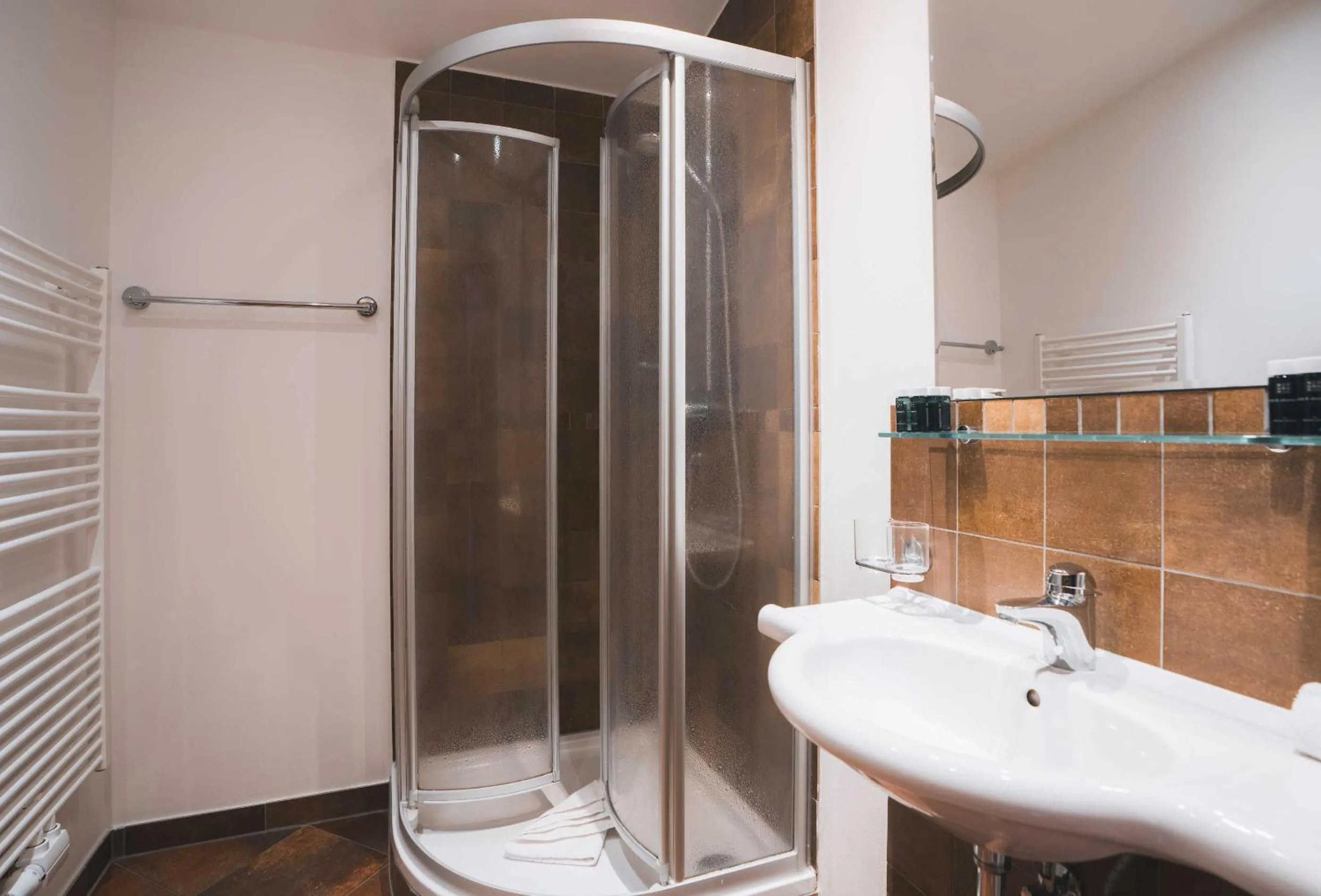 Shower in Grünwald Resort Sölden