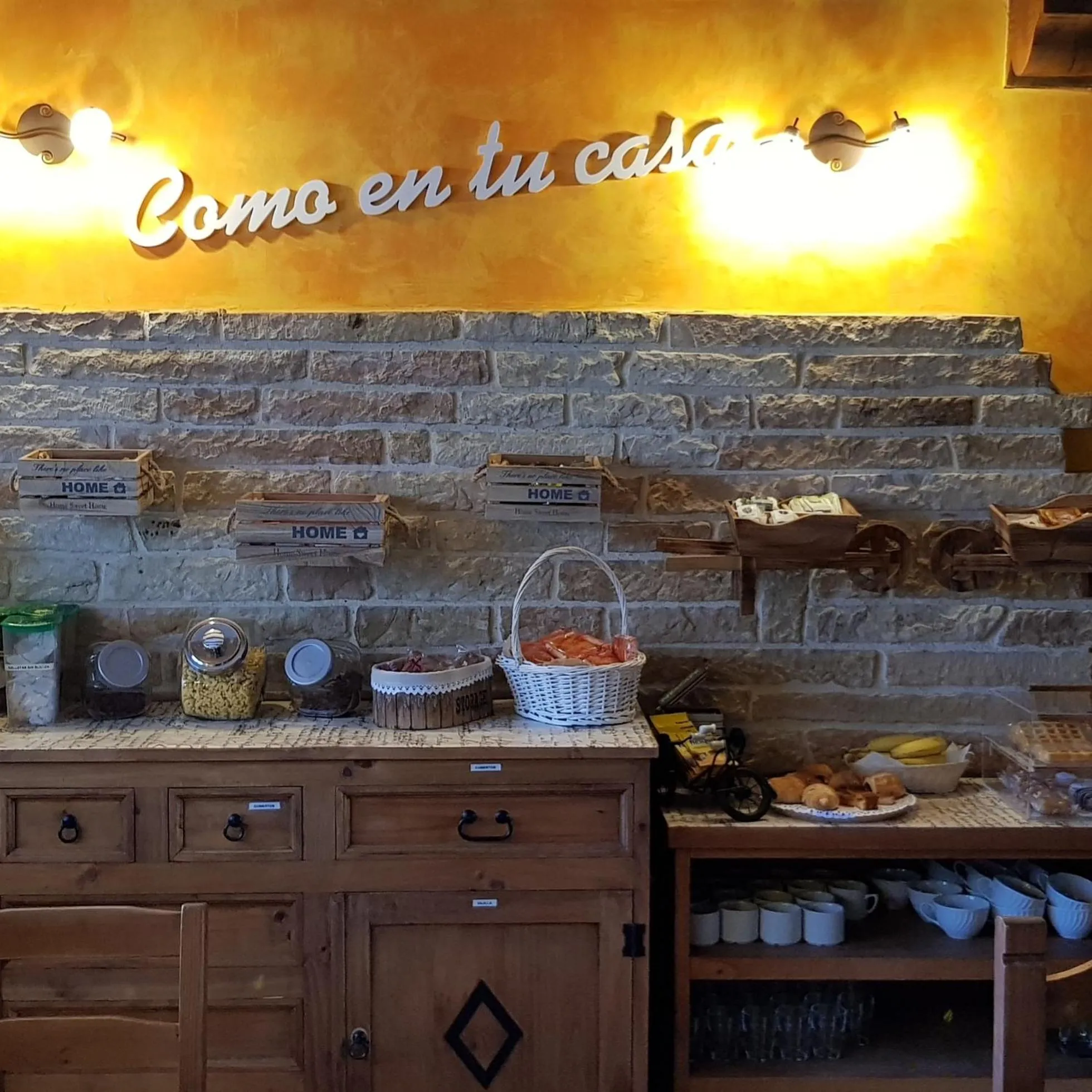 Food and drinks in Posada La Fabula