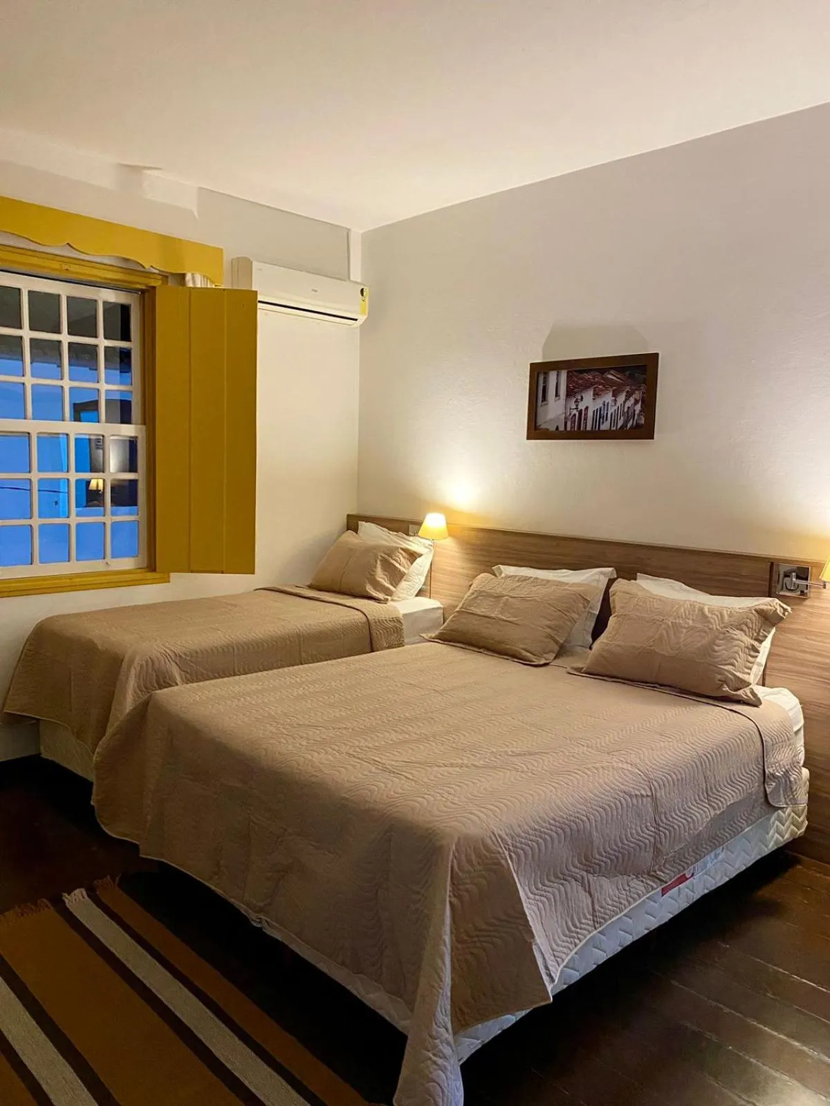 Photo of the whole room, Bed in Pousada o Amanhecer