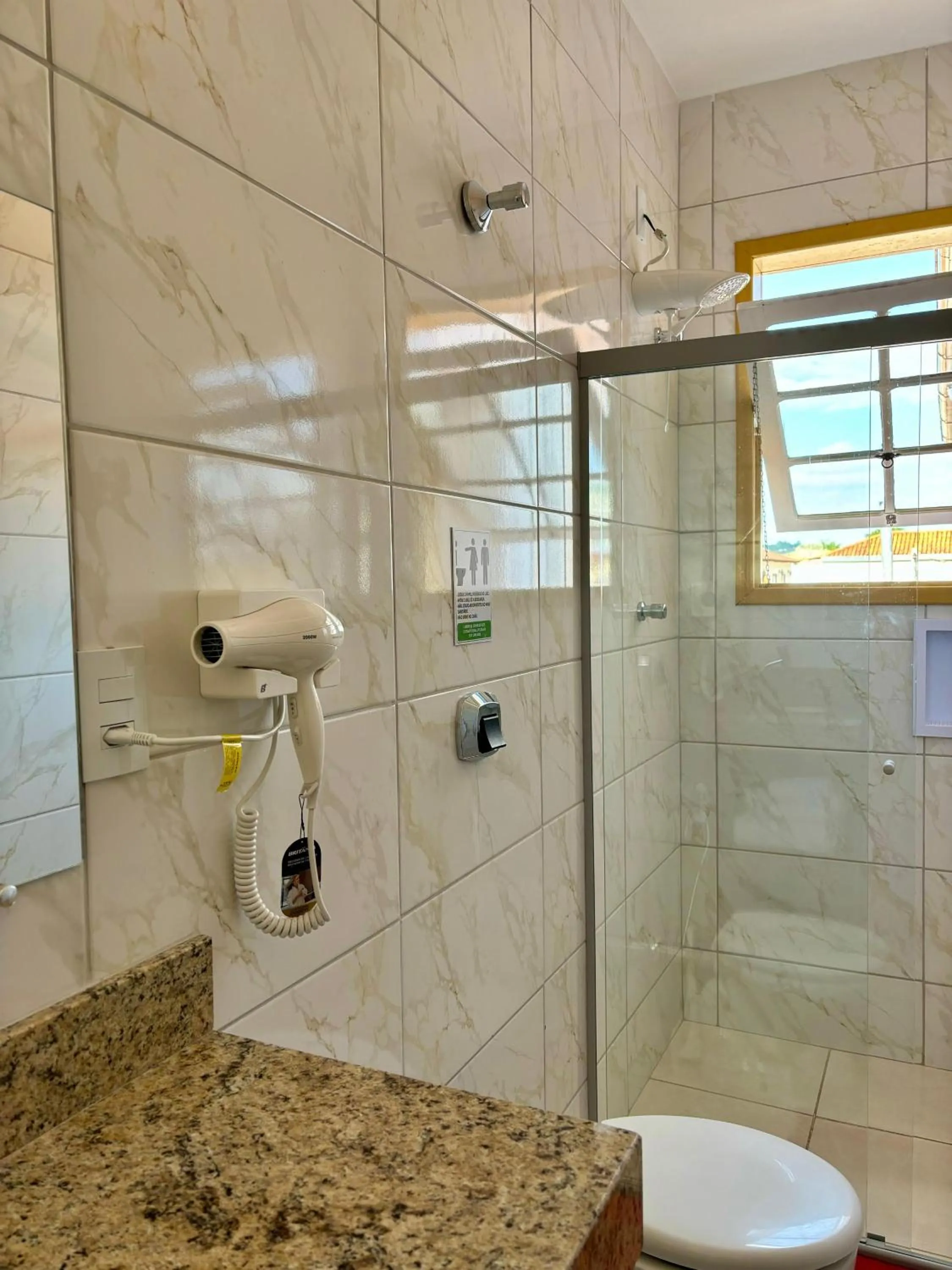 Bathroom in Pousada o Amanhecer