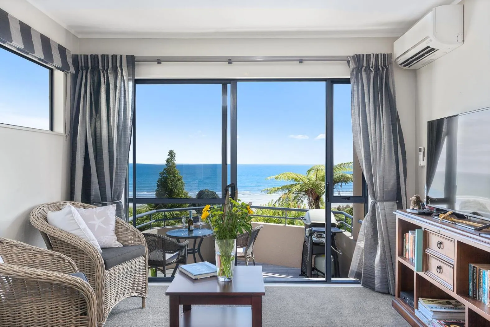 Living room in Ohope Heights