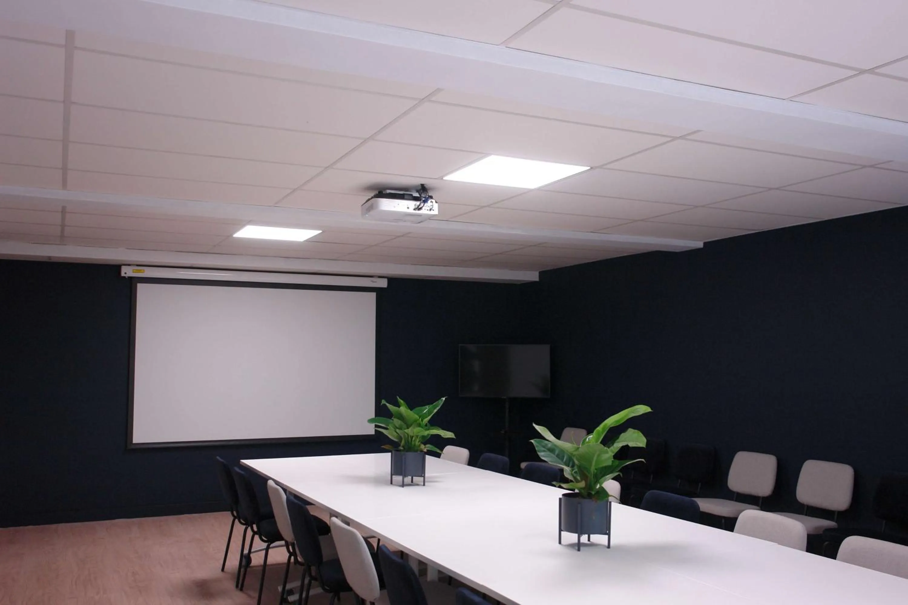 Meeting/conference room in Brit Hotel Marseille Aéroport