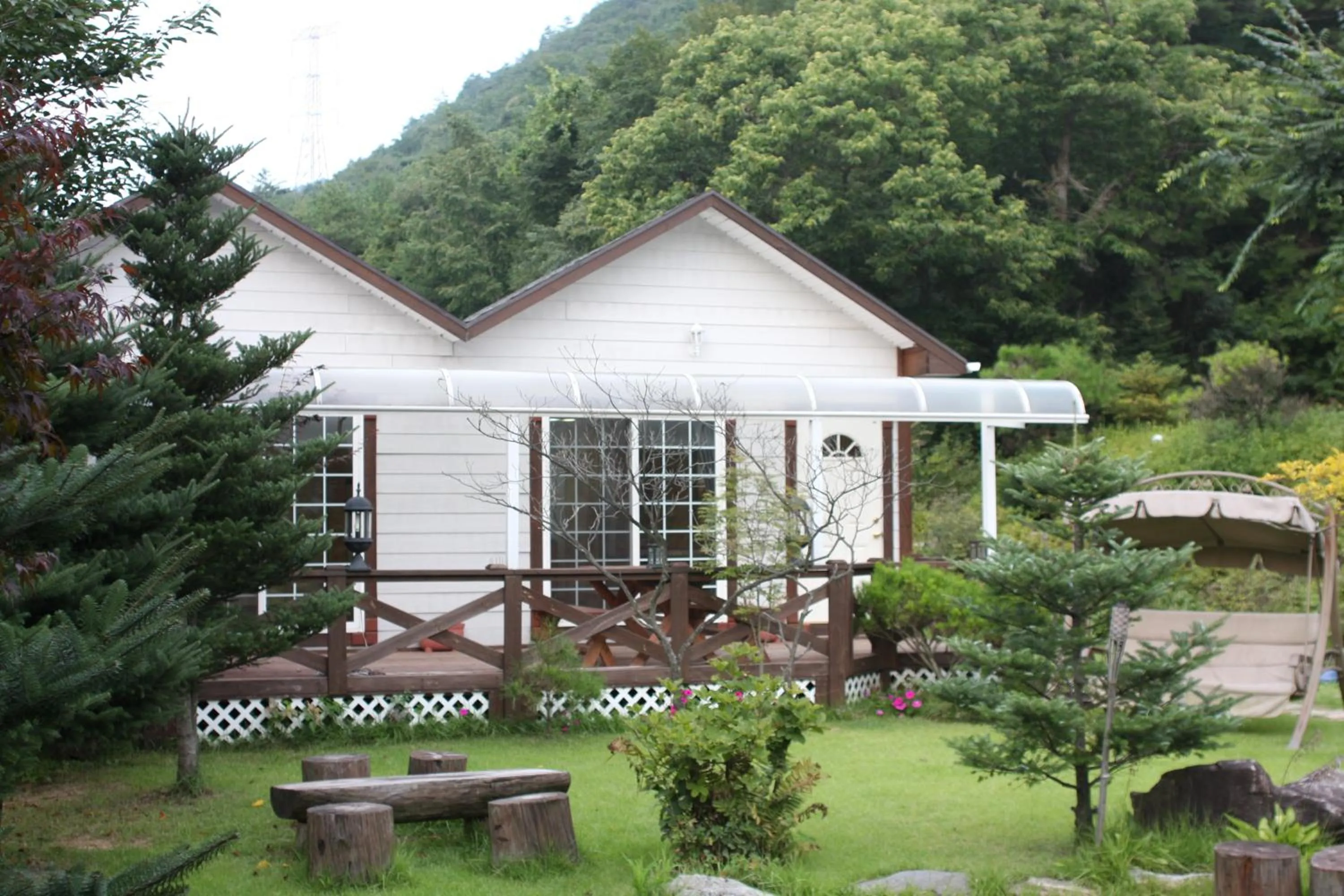 Facade/entrance in Starvill Pension