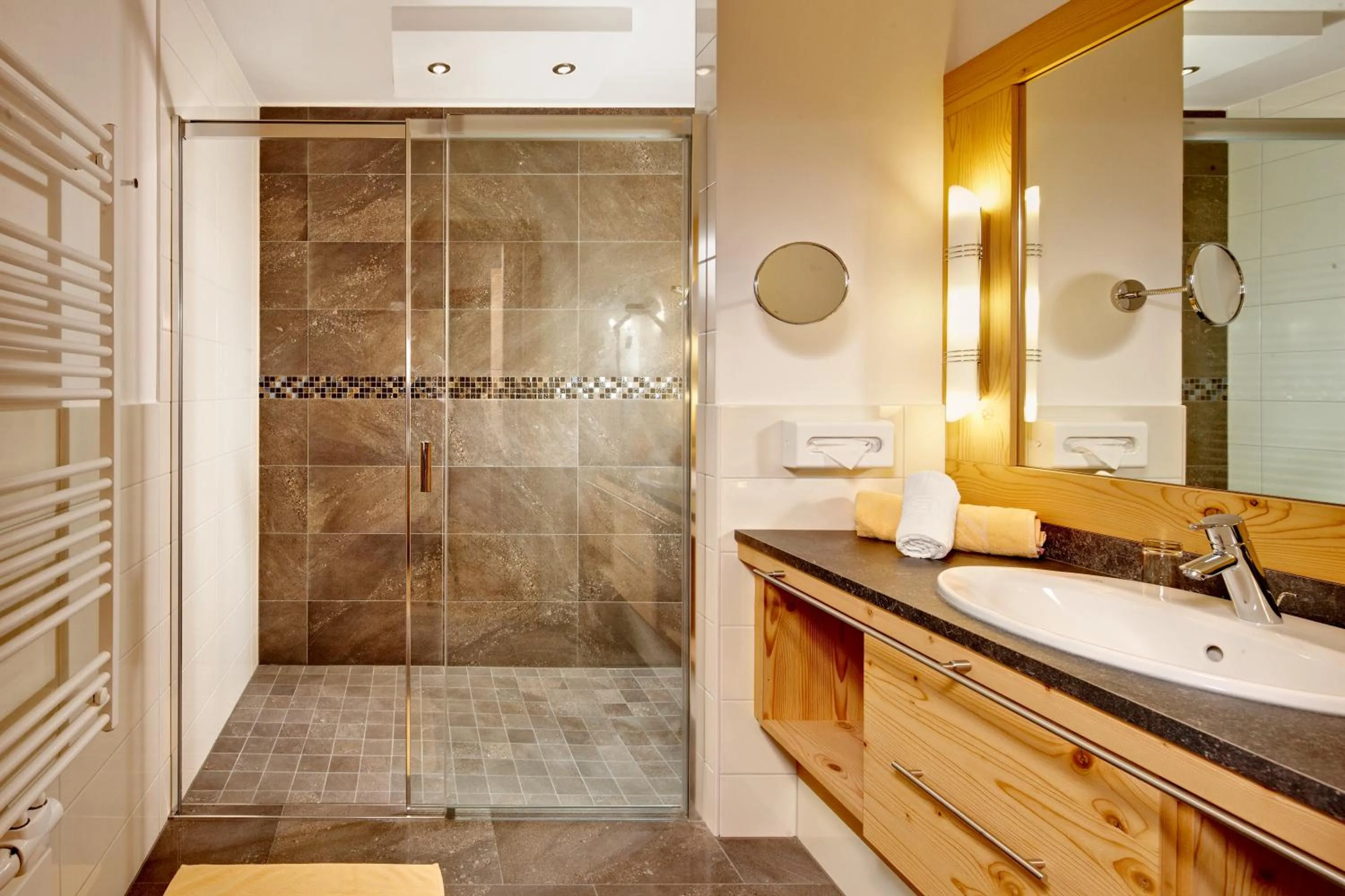 Bathroom in Biohotel Castello Königsleiten