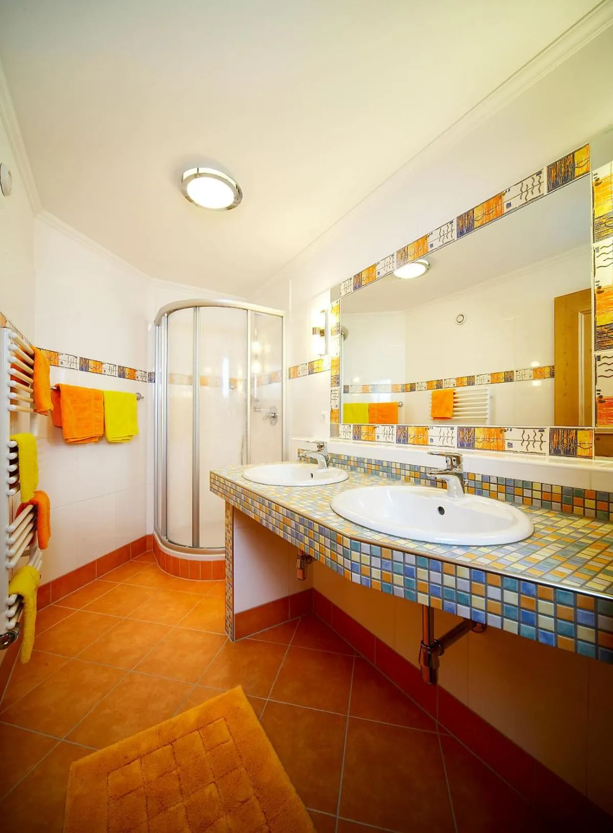 Bathroom in Biohotel Castello Königsleiten
