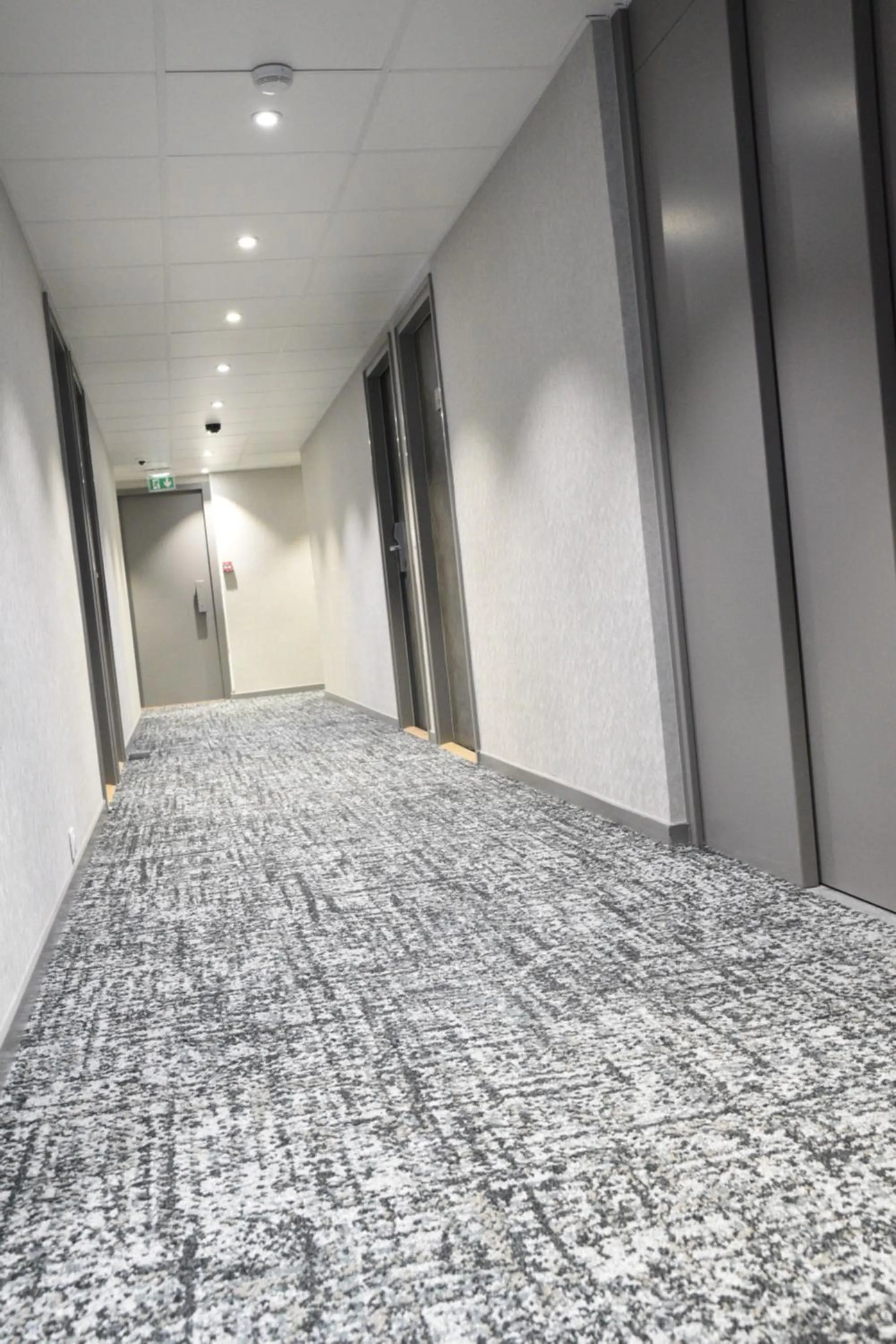 Property building in The Originals Boutique, Hôtel Montélimar