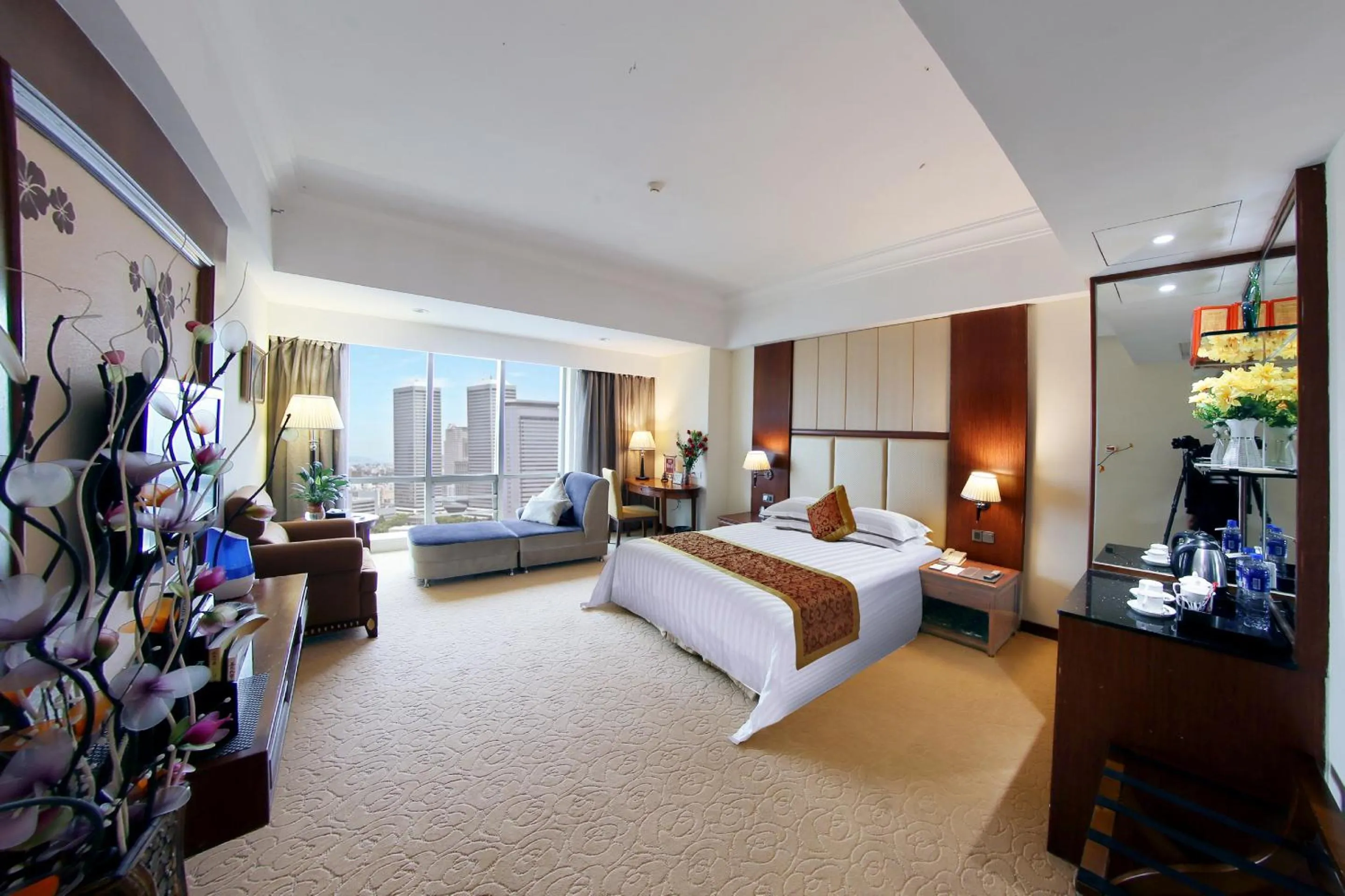 bunk bed, Bed in Gladden Hotel Jiangmen