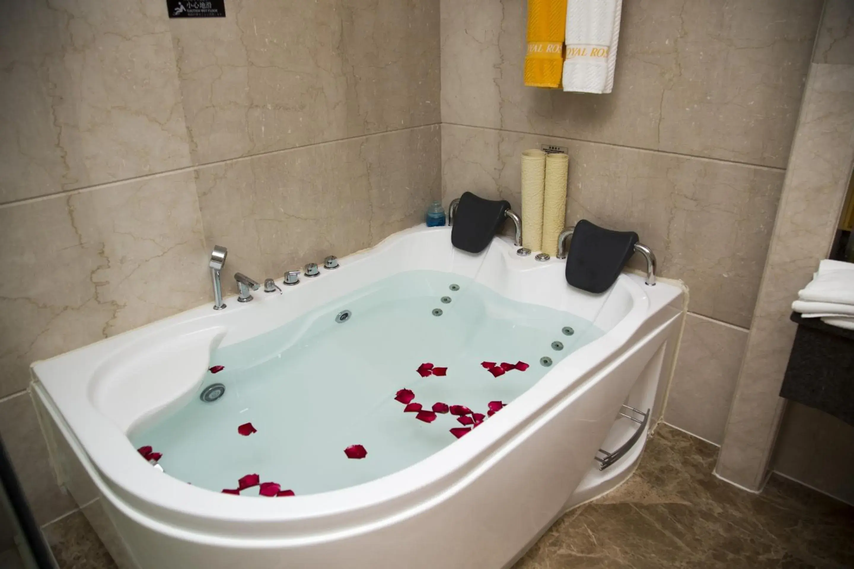 Gladden Hotel Jiangmen Gladden Hotel Jiangmen