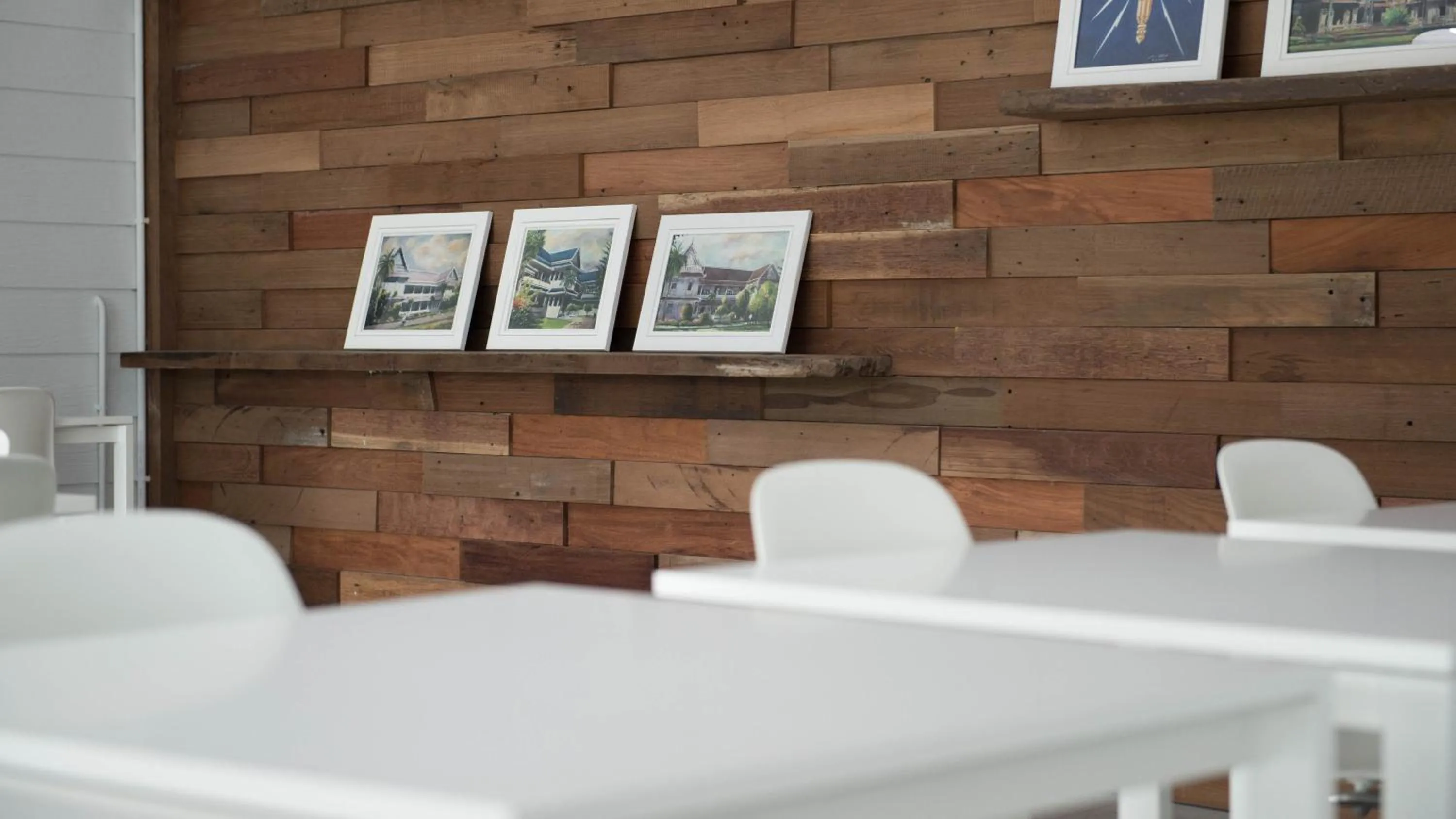 Library in Veethara Boutique Hotel