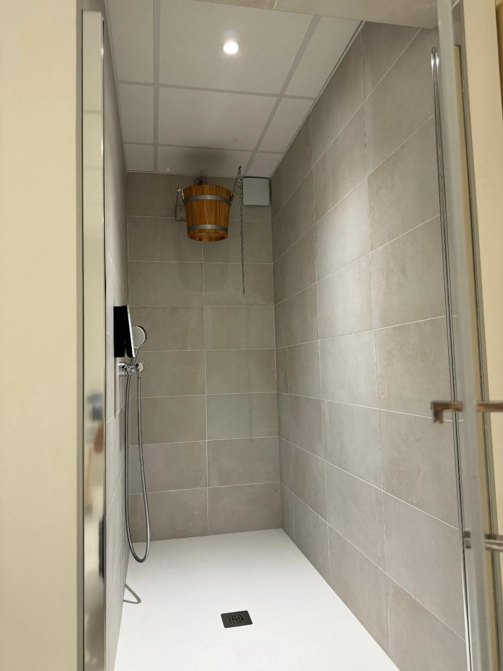 Spa and wellness centre/facilities in Kyriad Saumur Hyper Centre Hôtel, Appartements, Séminaires et SPA soins Sothys Paris