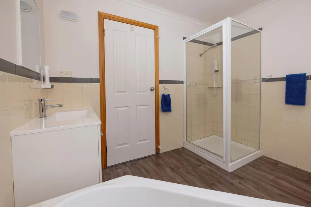 Kitty's Cottages - Managed by BIG4 Strahan Holiday Retreat