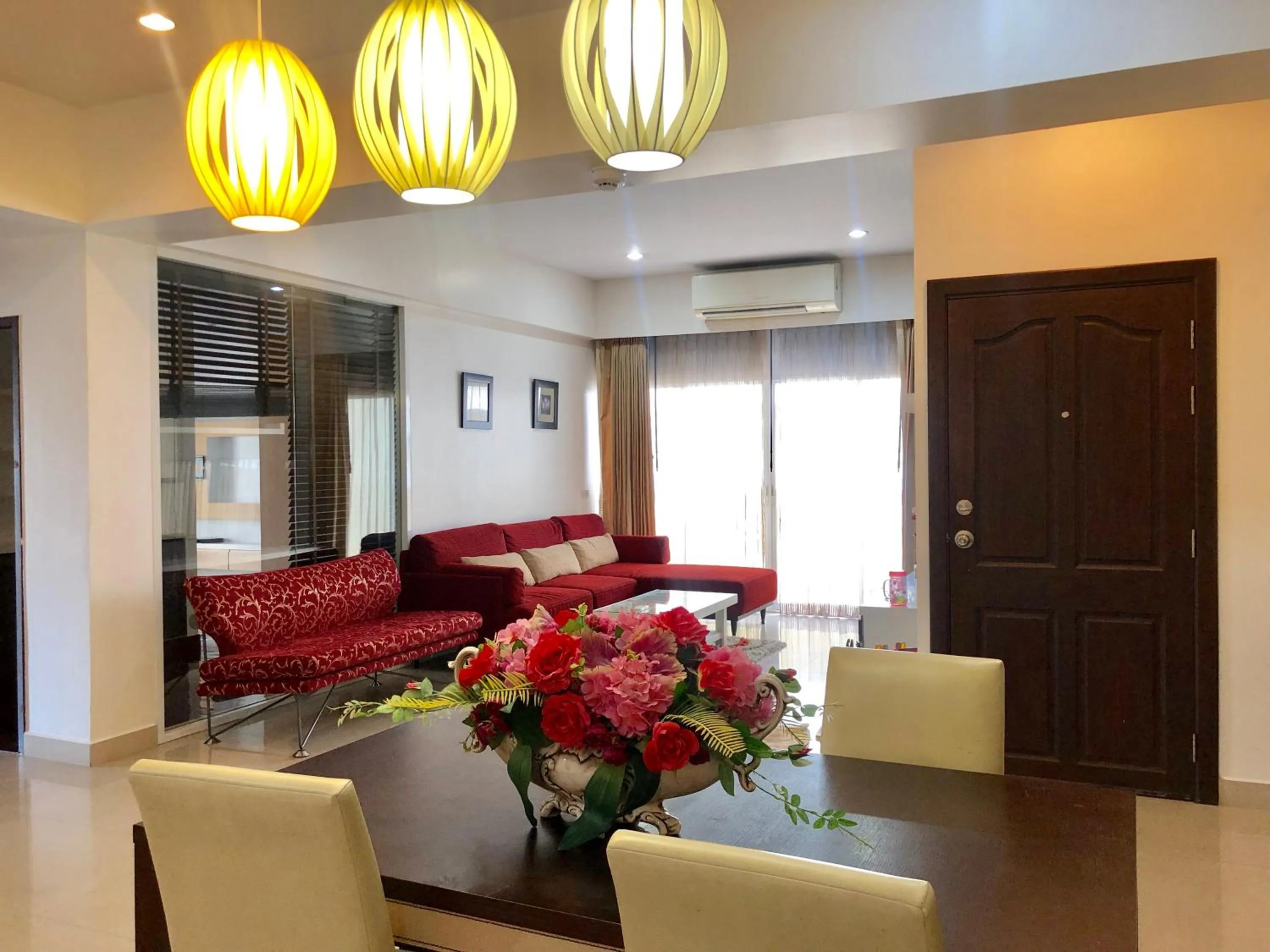 Living room in 14 Place Sukhumvit Suites