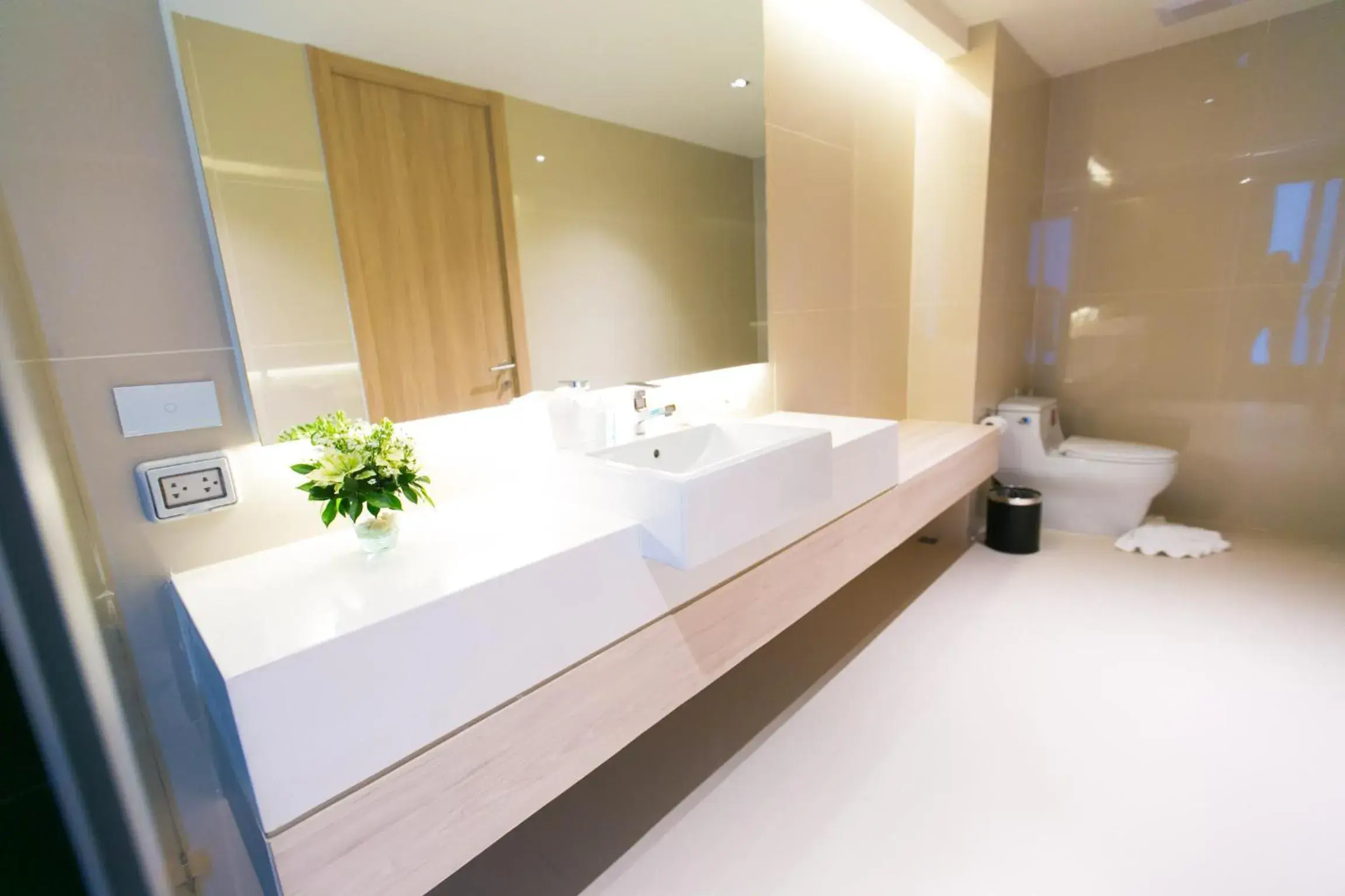 Bathroom in Zand Morada Pattaya