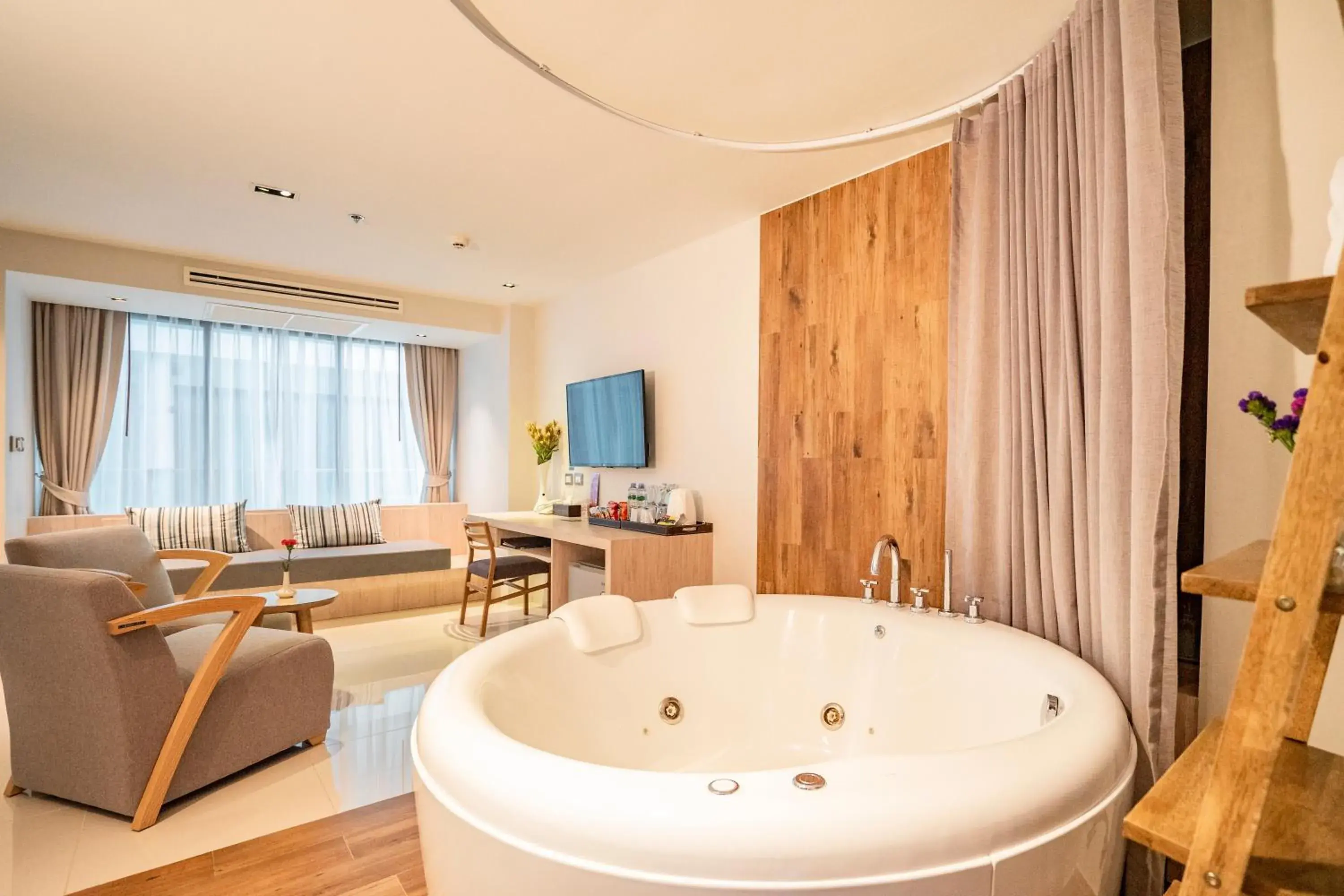 Bath, Bathroom in Zand Morada Pattaya