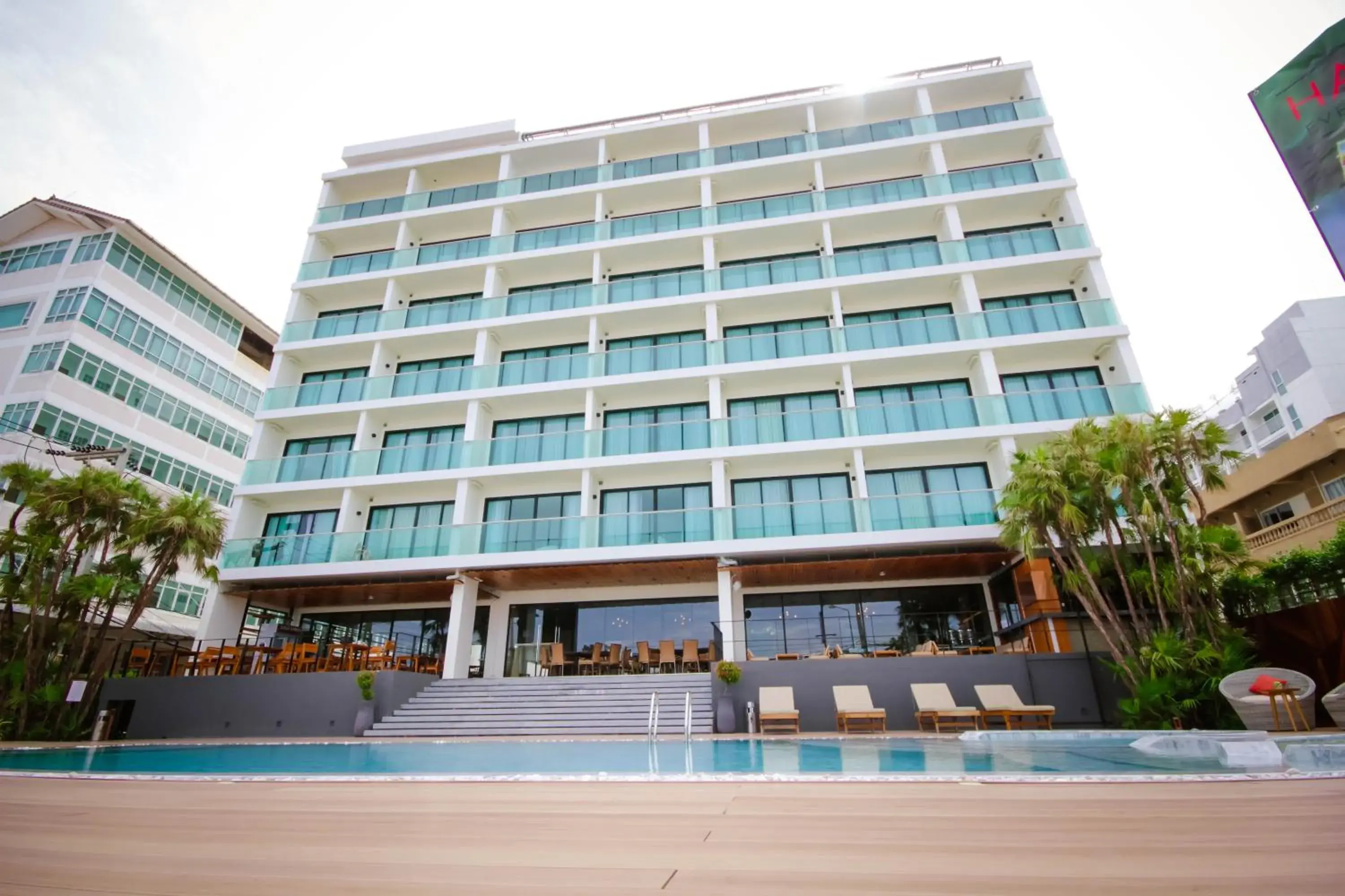 Property Building in Zand Morada Pattaya