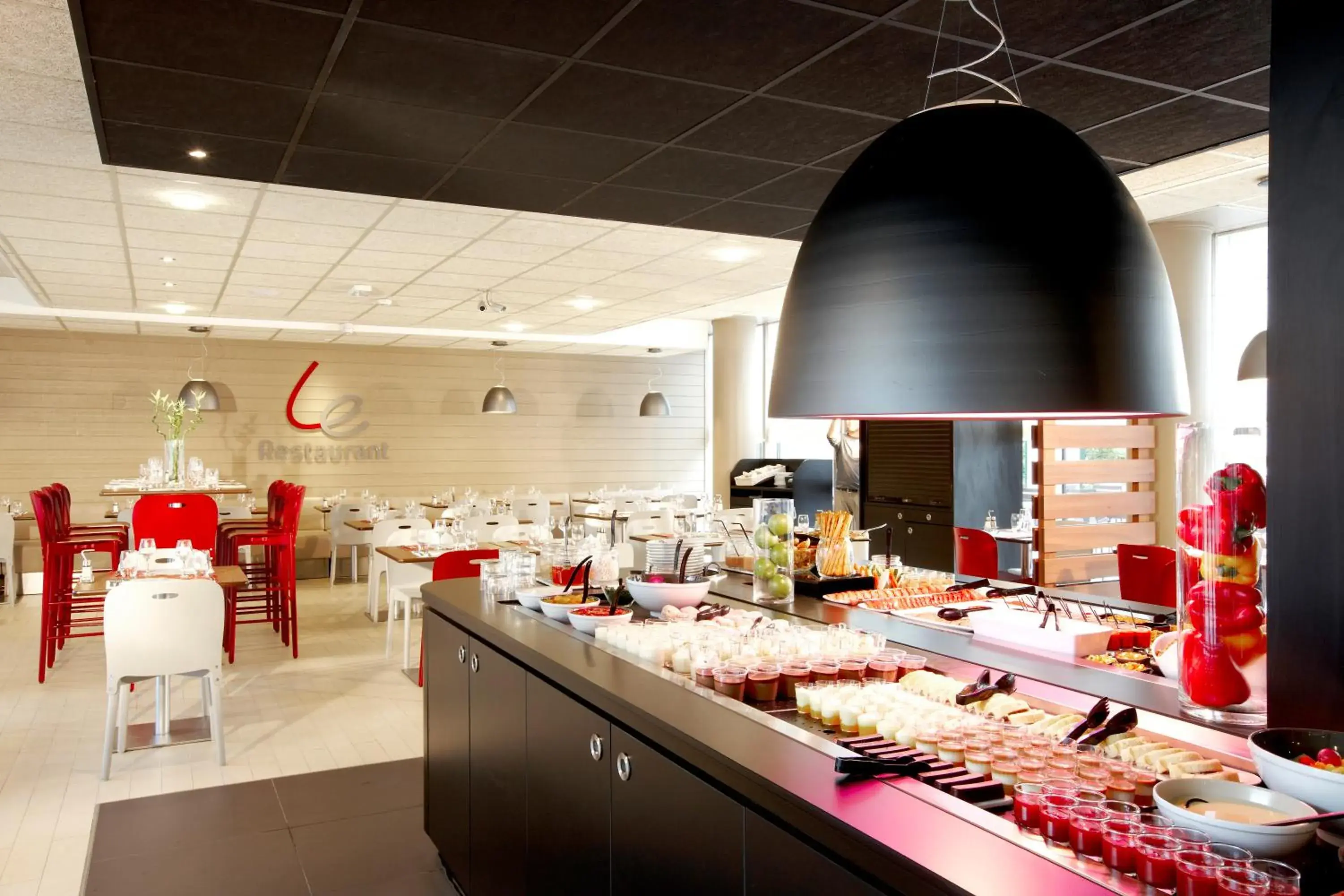 Restaurant/places to eat in Campanile Prime Paris 19 - La Villette Restaurant/places to eat in Campanile Prime Paris 19 - La Villette